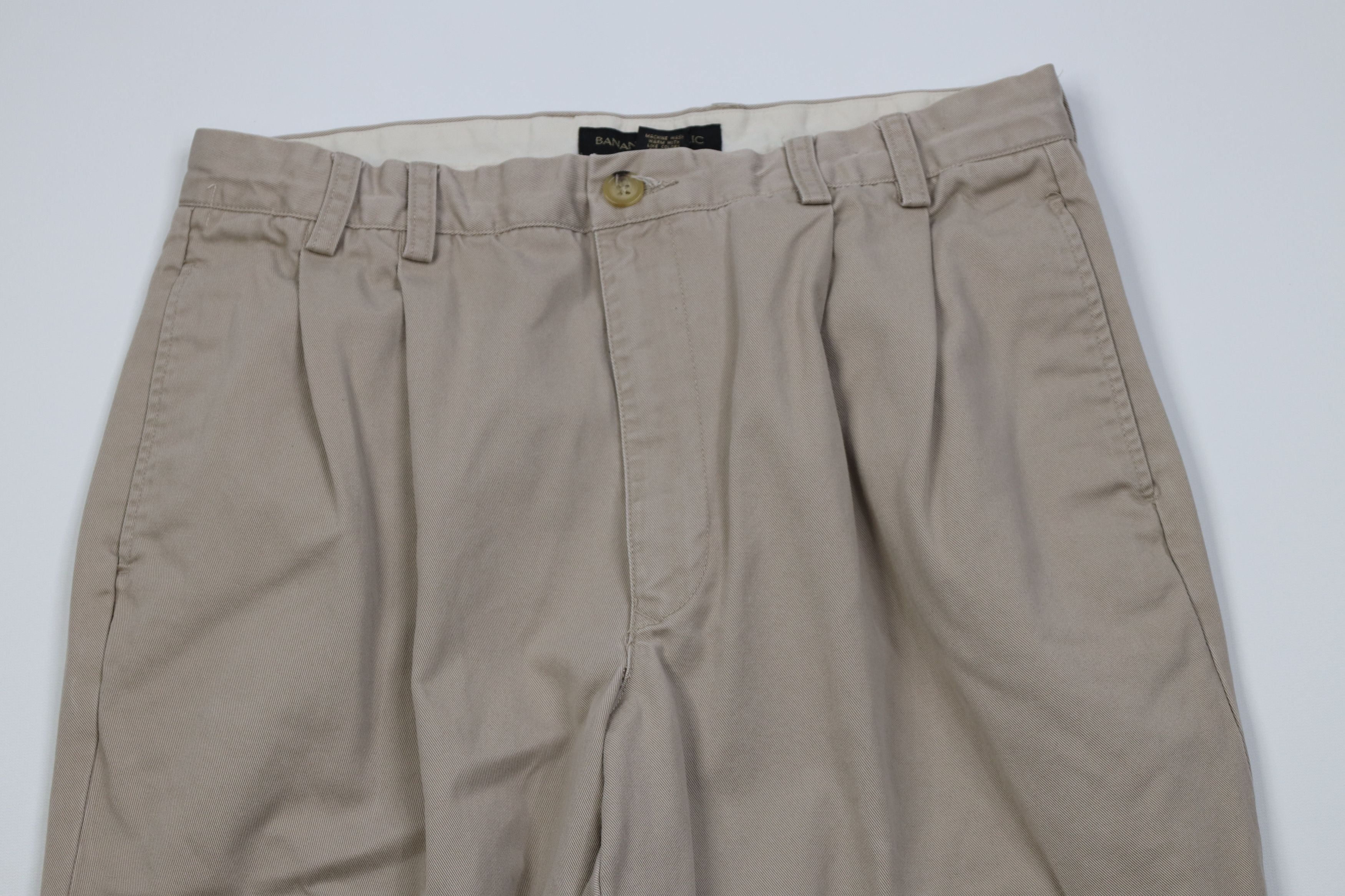 Banana Republic Vintage Y2K 2001 Banana Republic Traveler Chino Pants Beige Size US 32 / EU 48 - 2 Thumbnail