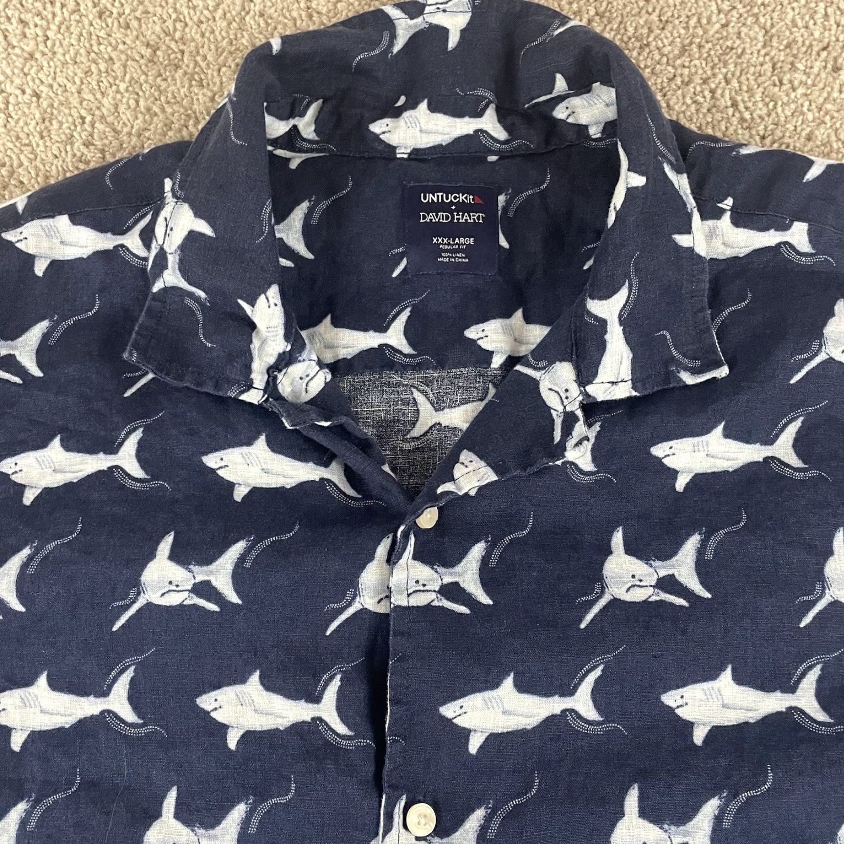 UNTUCKit UNTUCKit x David Hart Shirt Men 2XL Blue Linen Lobster Shark Camp Loop Collar Button-Up Casual Size US XXL / EU 58 / 5 - 2 Thumbnail