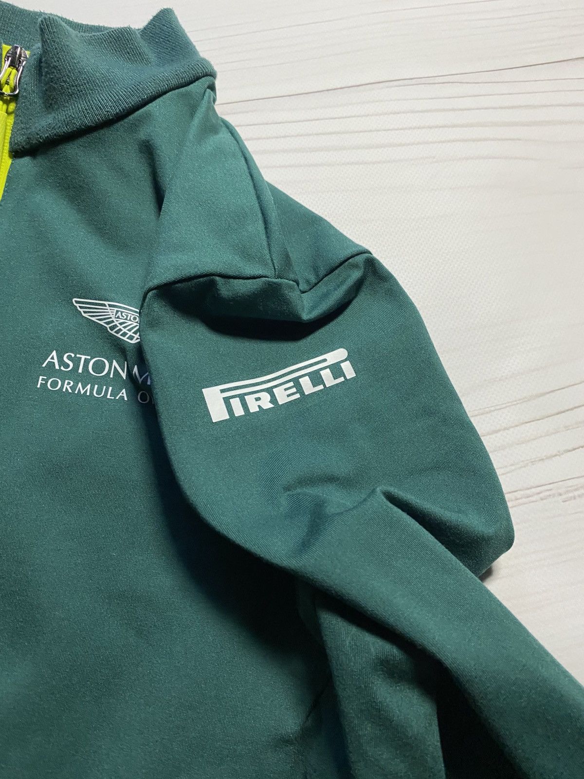 Formula 1 × Hackett Aston Martin Formula 1 team Hackett 1/3 longsleeve t shirt Size US M / EU 48-50 / 2 - 7 Thumbnail