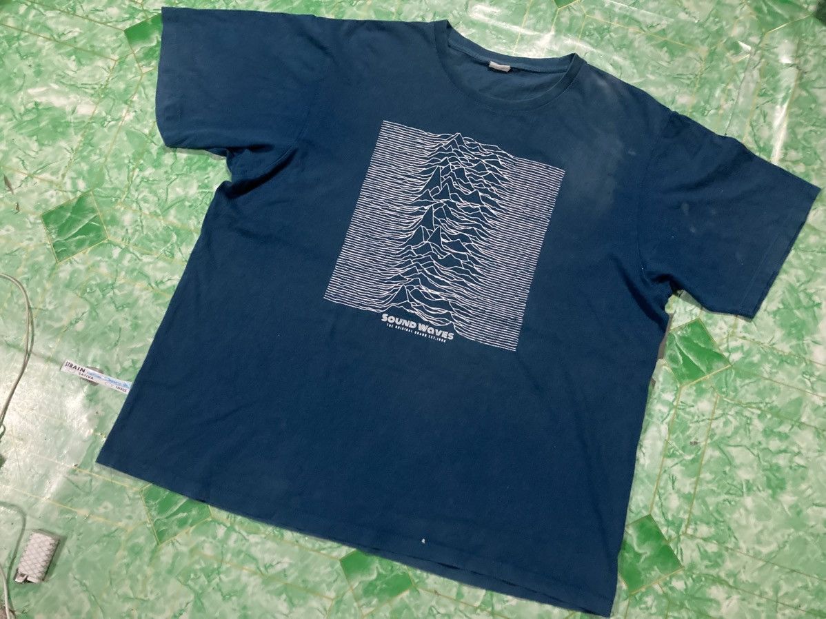 Band Tees × Vintage Vintage T-shirt Sound Waves Joy division Size US XL / EU 56 / 4 - 1 Thumbnail