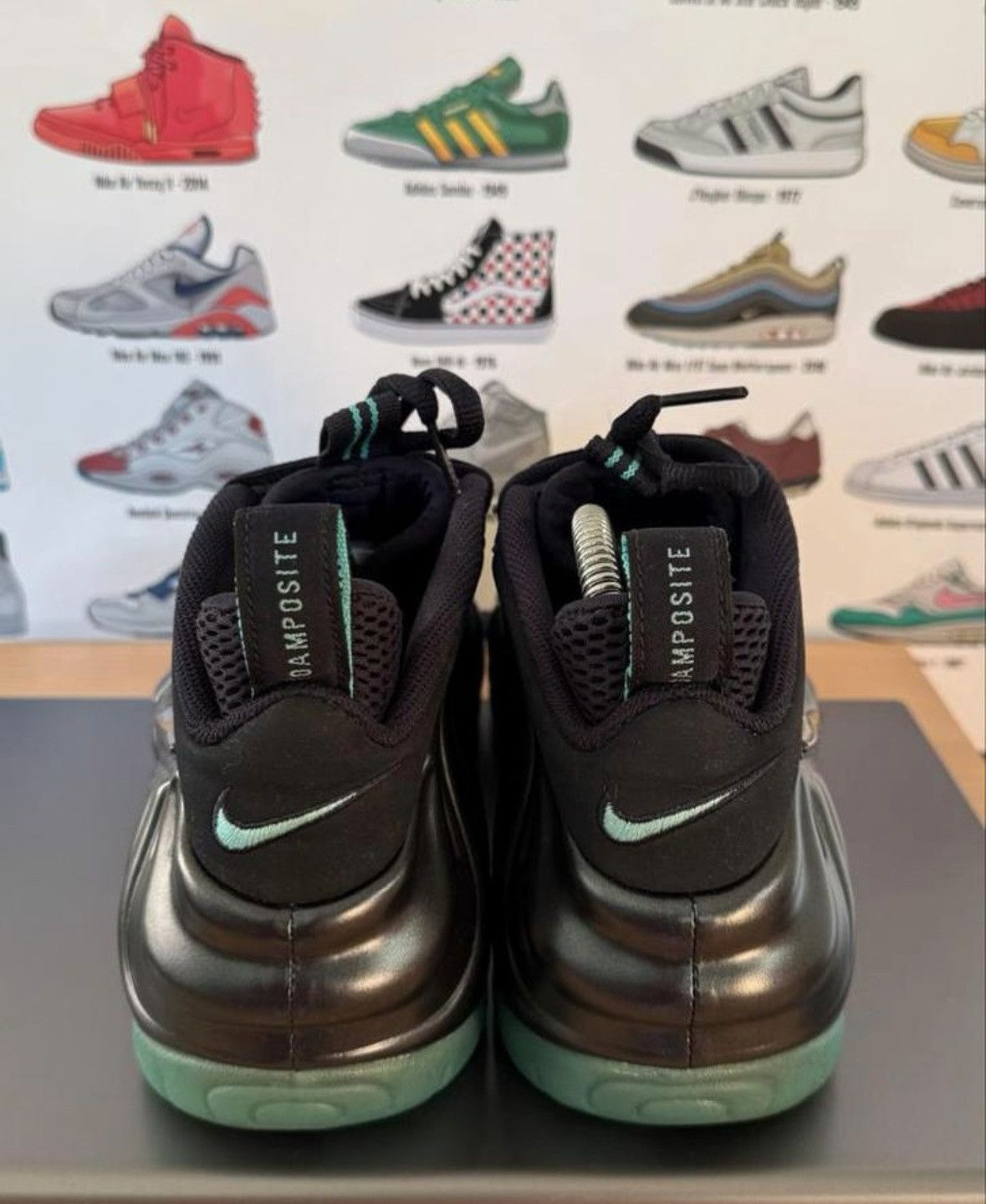 Nike Nike Air Foamposite Pro Size US 9 / EU 42 - 4 Thumbnail