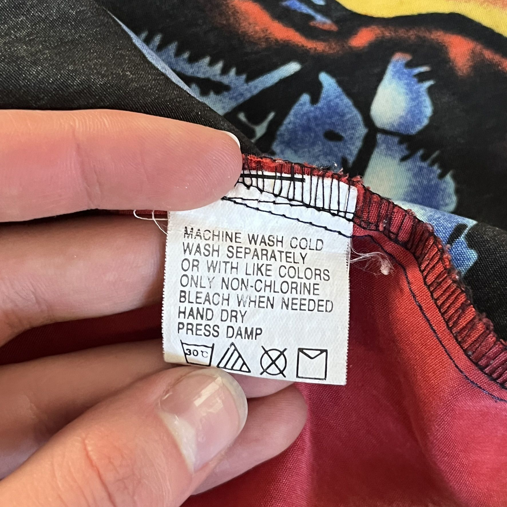 Marvel Comics marvel x-men wolverine 2001 button shirt Size US L / EU 52-54 / 3 - 5 Thumbnail