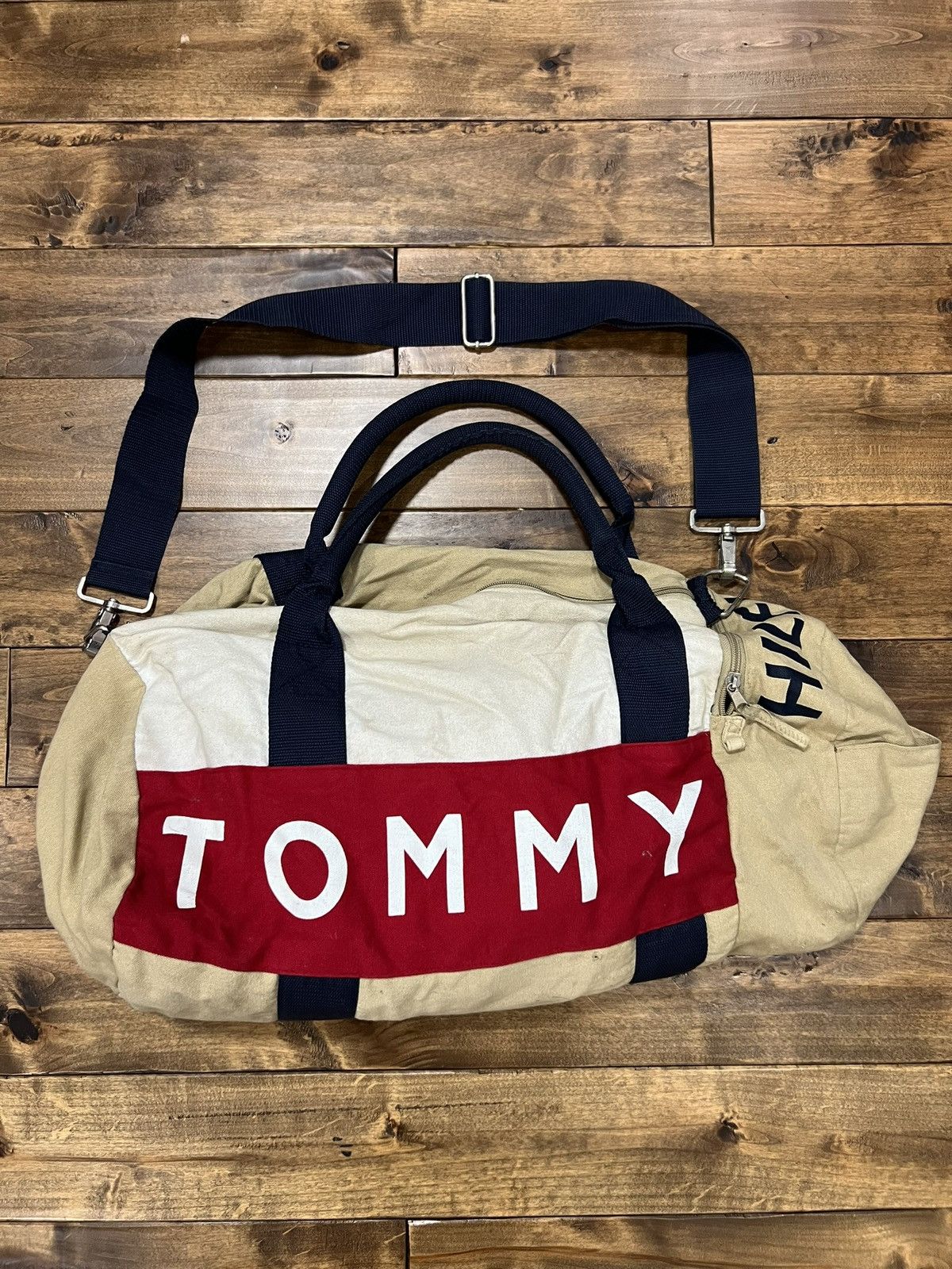 Tommy Hilfiger Tommy Hilfiger Duffel Bag Size ONE SIZE - 1 Thumbnail