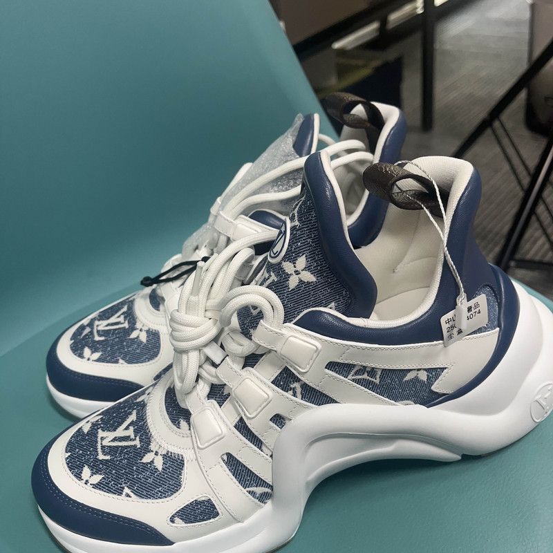 Louis Vuitton Louis Vuitton Archlight Low Top Sneakers 0079 Size US 6 / IT 36 - 1 Thumbnail