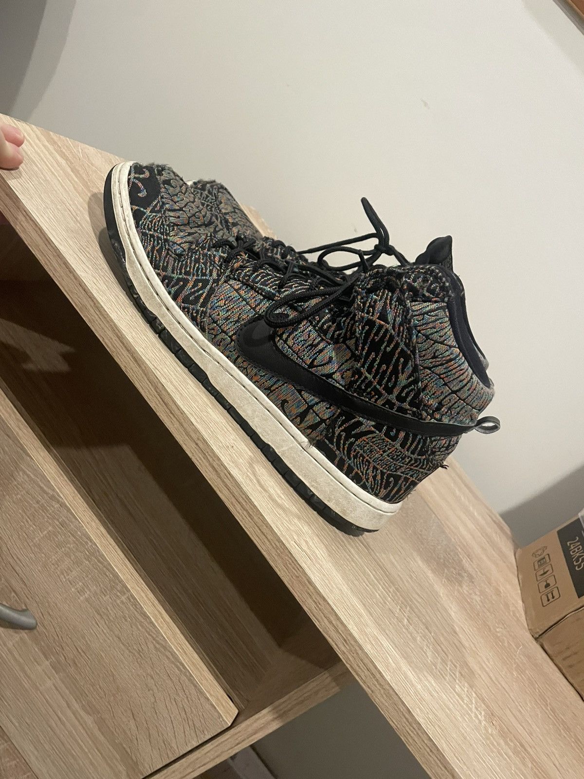 Nike Psychedelic Nike SB Dunk Size US 10.5 / EU 43-44 - 2 Thumbnail