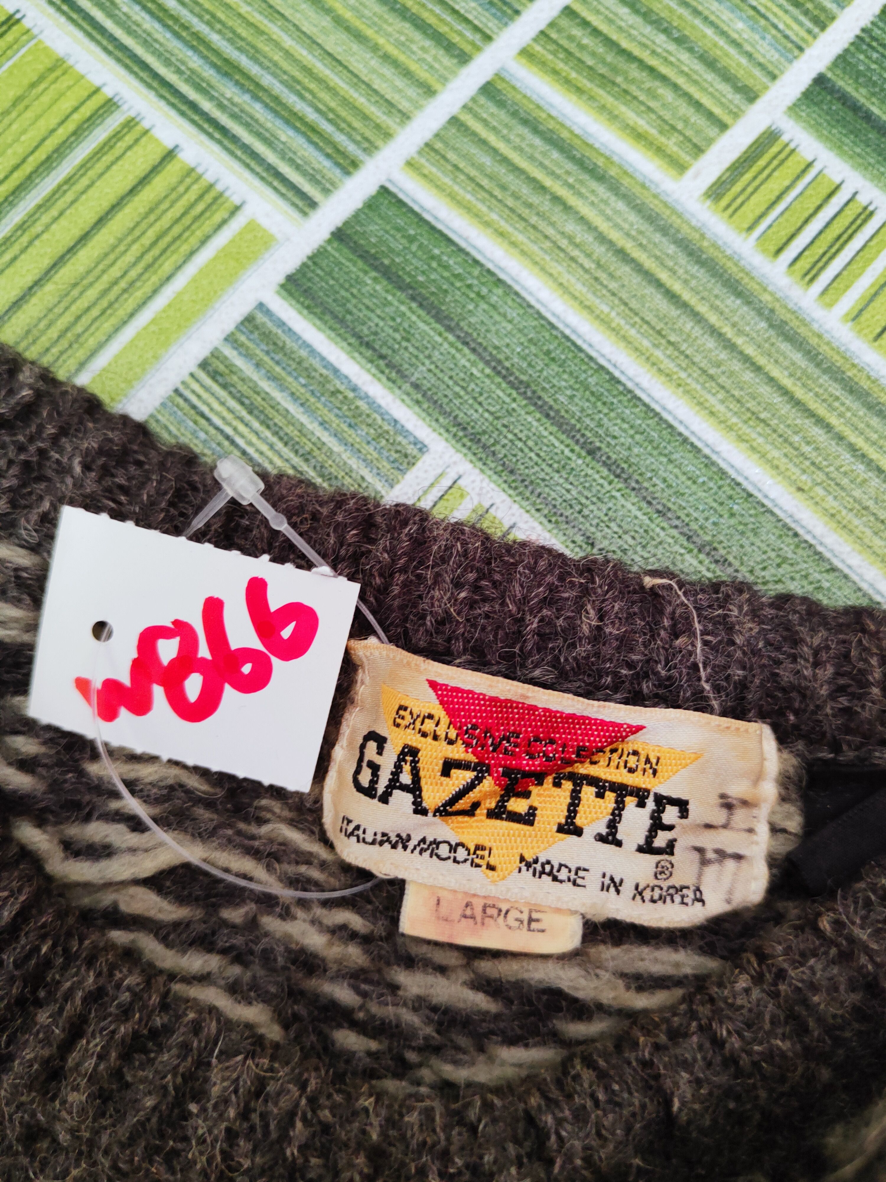 Japanese Brand D Gazette Dark Gray vintage Wool Knitwear Sweatshirts #W866 Size US M / EU 48-50 / 2 - 14 Thumbnail