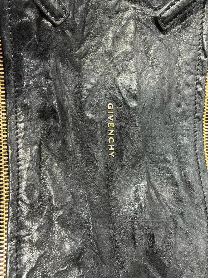 Givenchy Givenchy Pandora Soft Box, Crumpled Wax Leather, Black and Size ONE SIZE - 5 Thumbnail