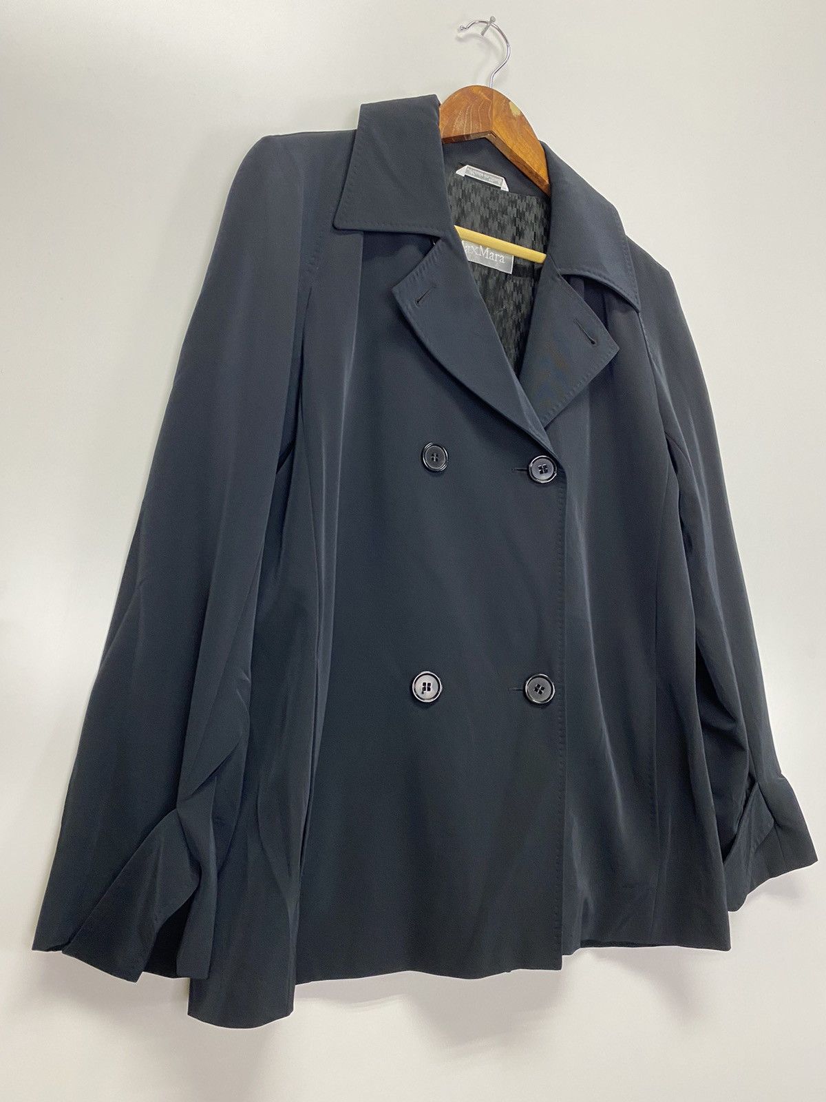 Designer Max Mara Black Jacket Size US M / EU 48-50 / 2 - 3 Thumbnail