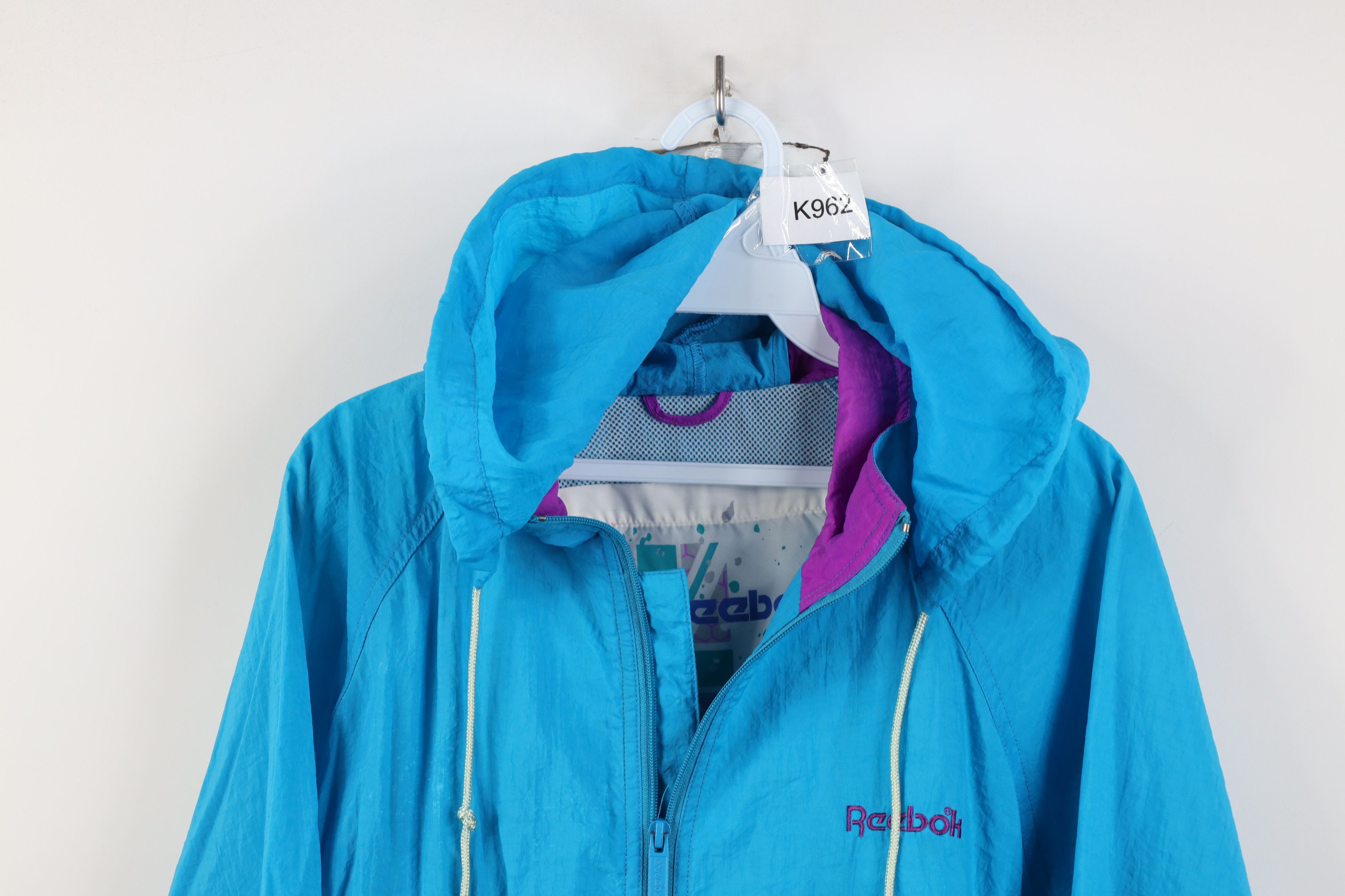 Reebok Vintage 90s Reebok Spell Out Hooded Windbreaker Jacket Size L / US 10 / IT 46 - 2 Thumbnail