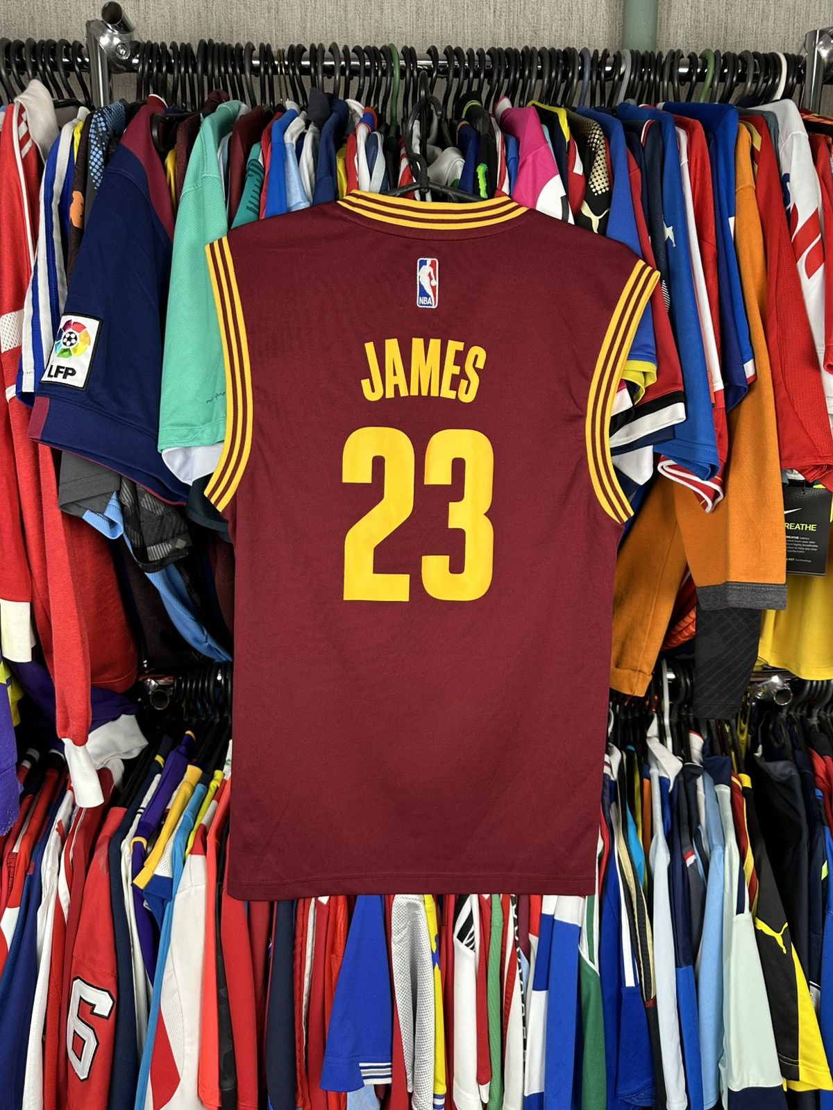 Adidas Adidas Cleveland Cavaliers Lebron James #23 Jersey tank top Size US XS / EU 42 / 0 - 2 Thumbnail