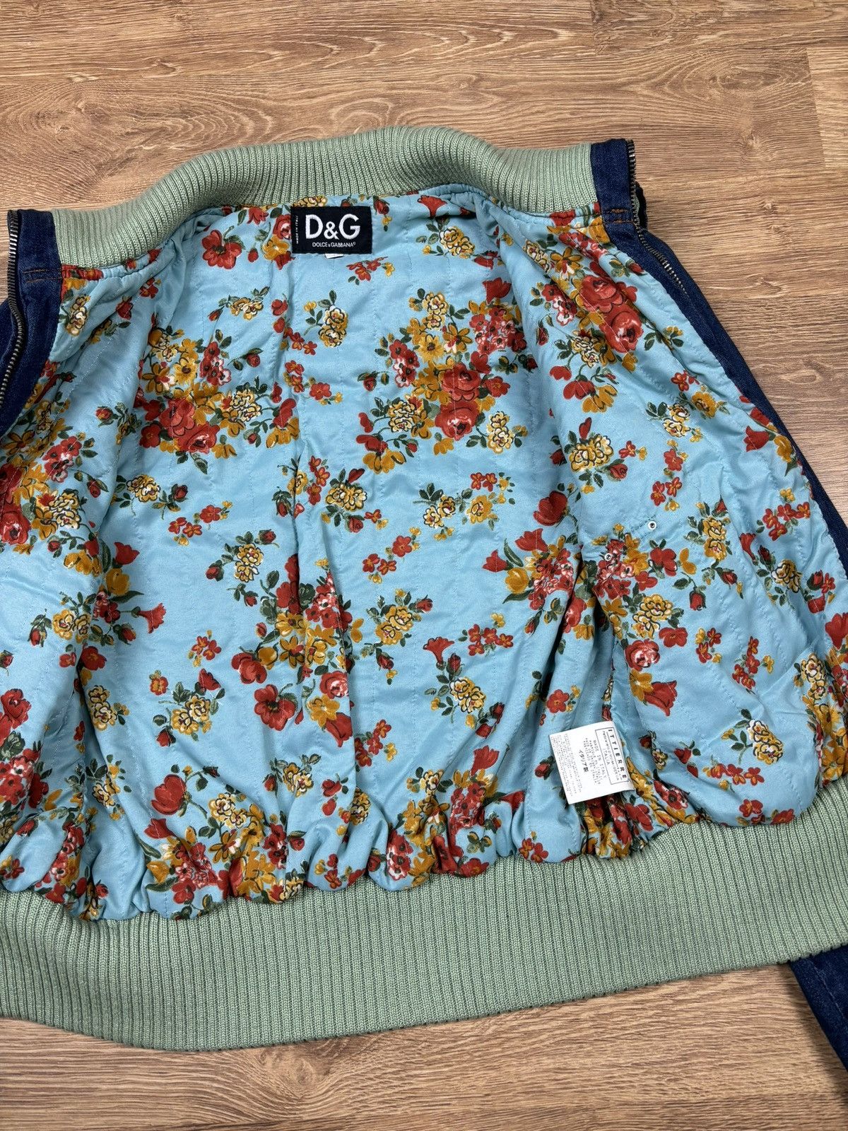 Dolce & Gabbana 2000s Dolce & Gabbana Cropped Denim Bomber Jacket Size M / US 6-8 / IT 42-44 - 5 Thumbnail
