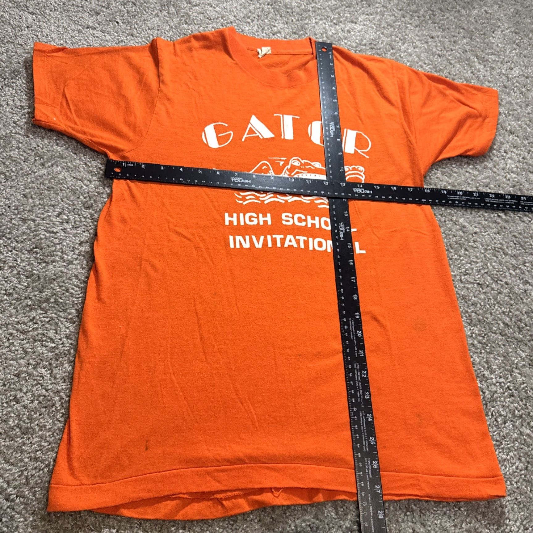 Vintage VINTAGE 80s Florida High School Swimming Gator Tournament Orange T-Shirt Large Size US L / EU 52-54 / 3 - 4 Thumbnail