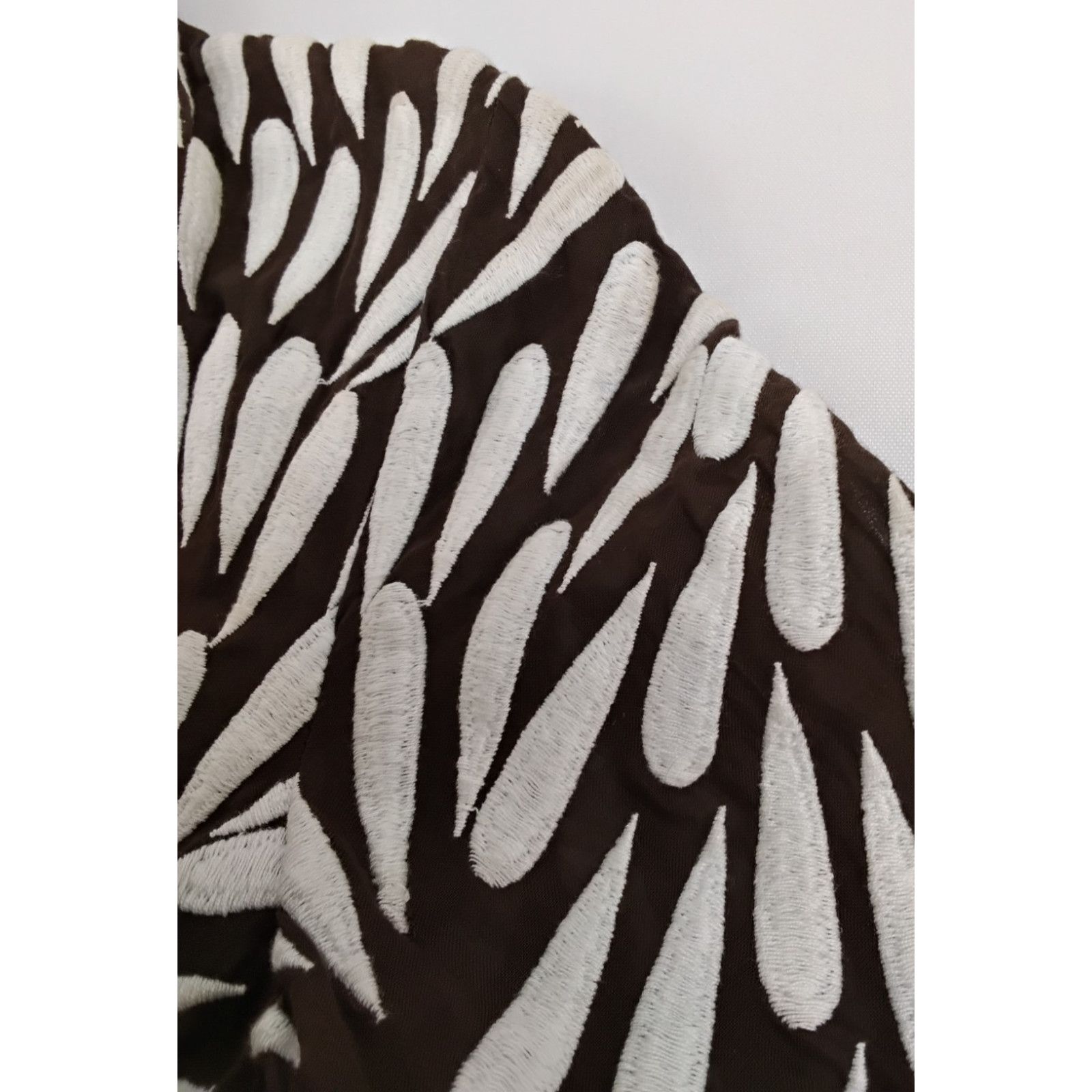 Tory Burch Tory Burch V-Neck Blouse Women's 2 Brown/White Embroidered Size XS / US 0-2 / IT 36-38 - 5 Thumbnail