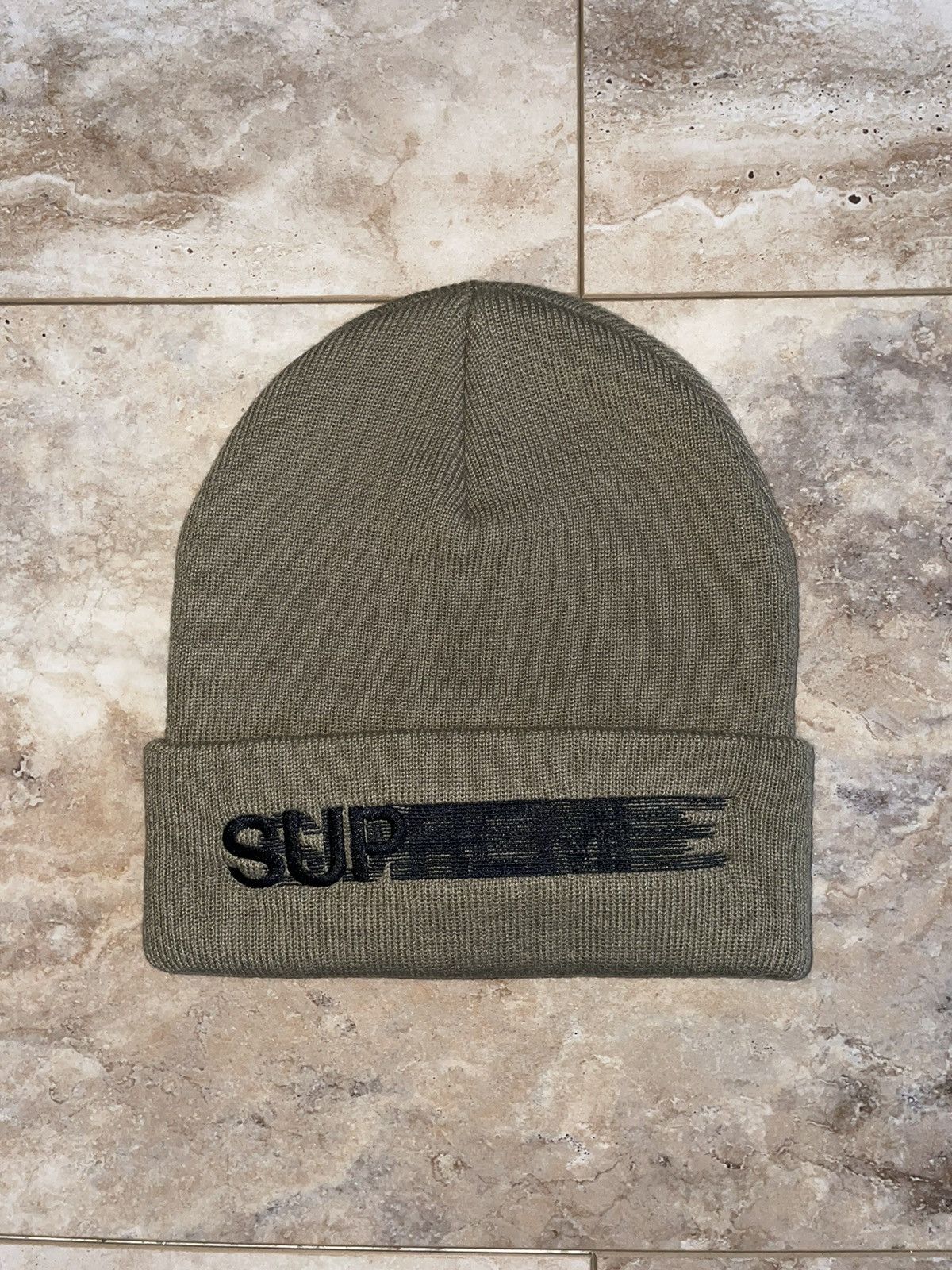 *New* Supreme top Motion Logo Beanie SS23 Black