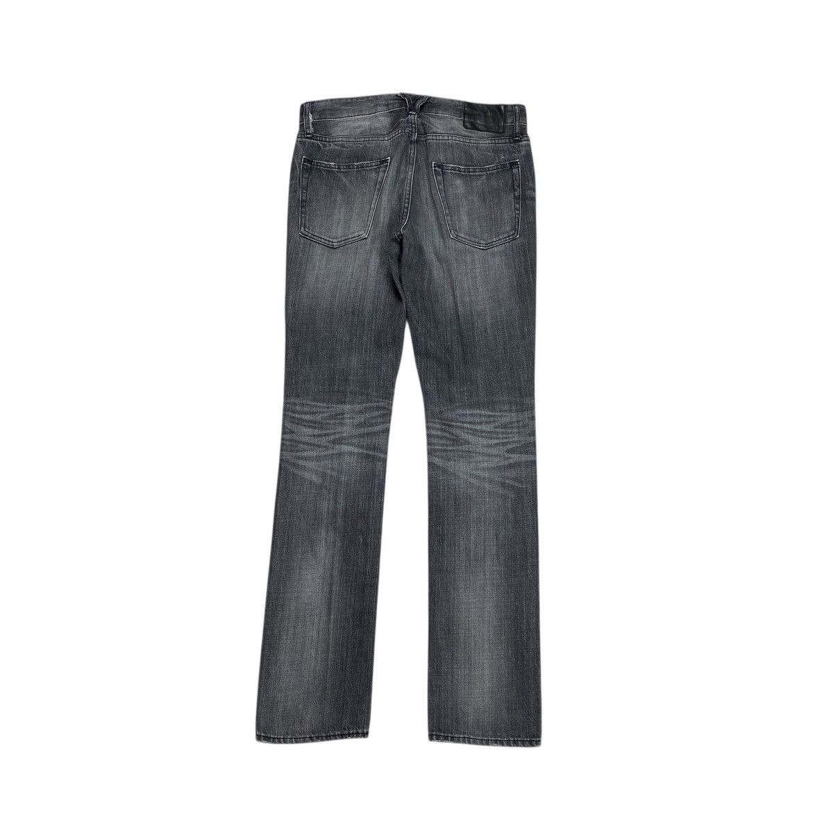 Fragment Design × Vanquish Vanquish Distressed Washed Denim Pants Size US 31 - 5 Thumbnail
