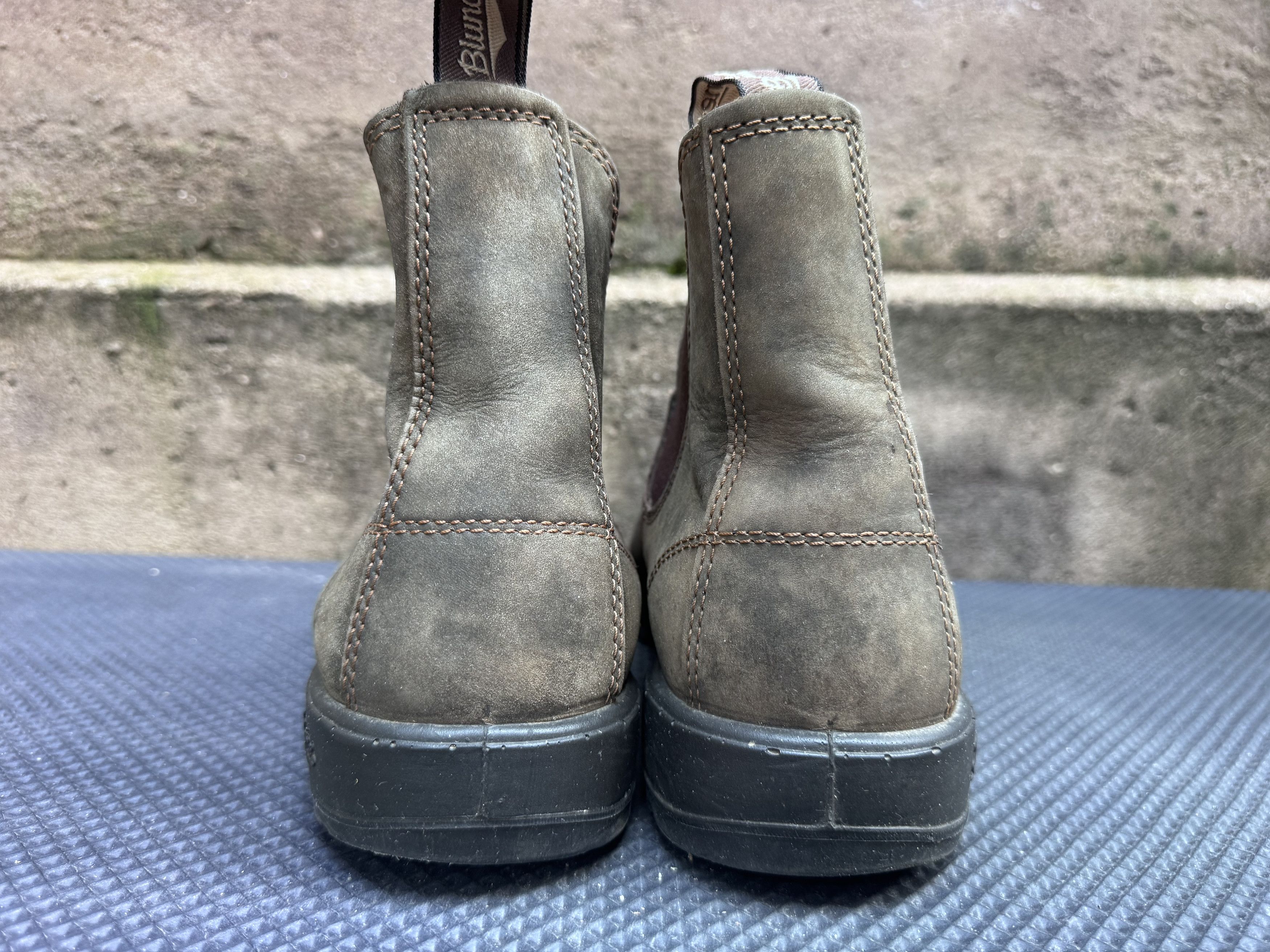 Blundstone Blundstone 587 Chelsea Boots Leather Line In Rustic Brown Size US 13 / EU 46 - 7 Thumbnail