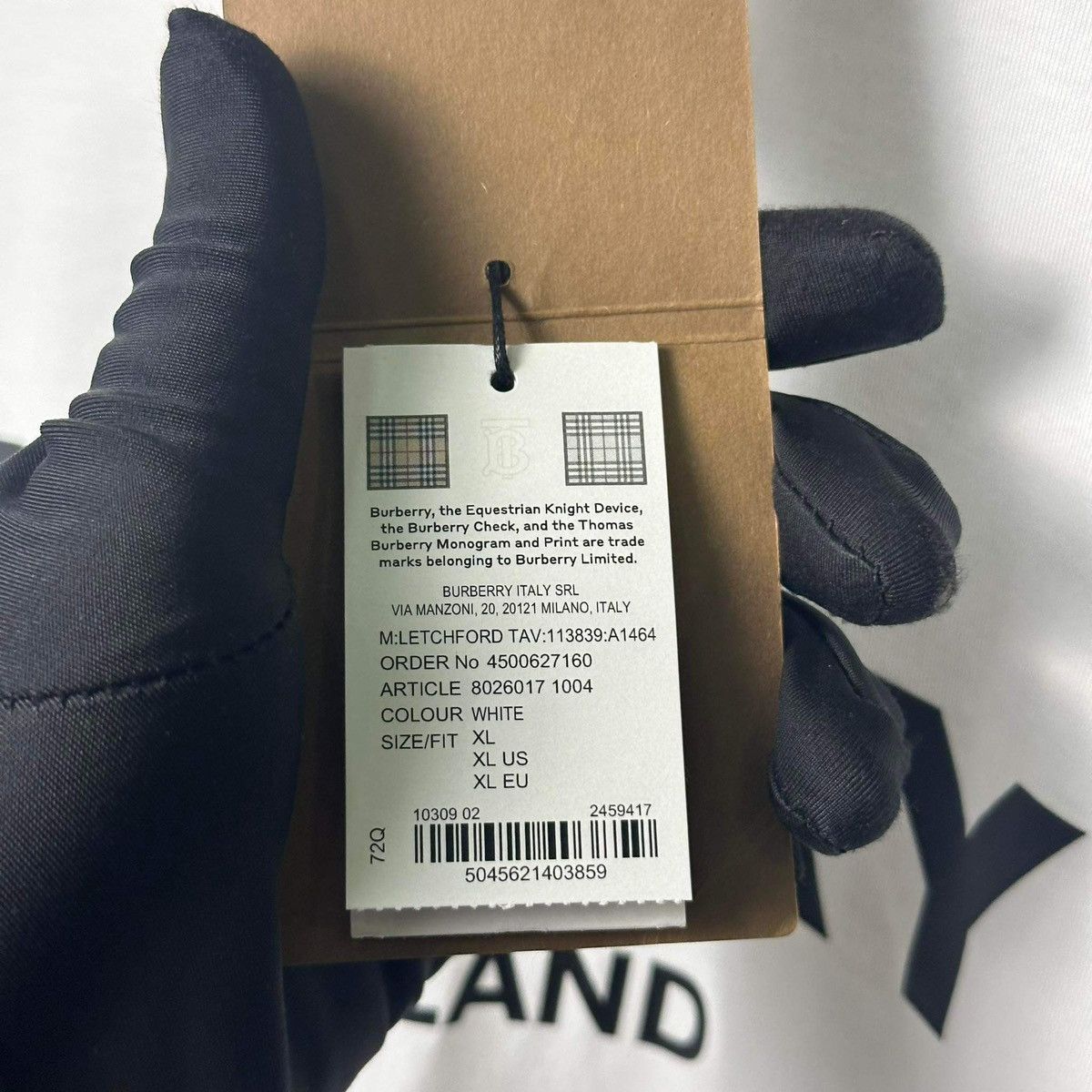 Burberry BURBERRY LOGO WHITE T SHIRT Size US XL / EU 56 / 4 - 13 Thumbnail