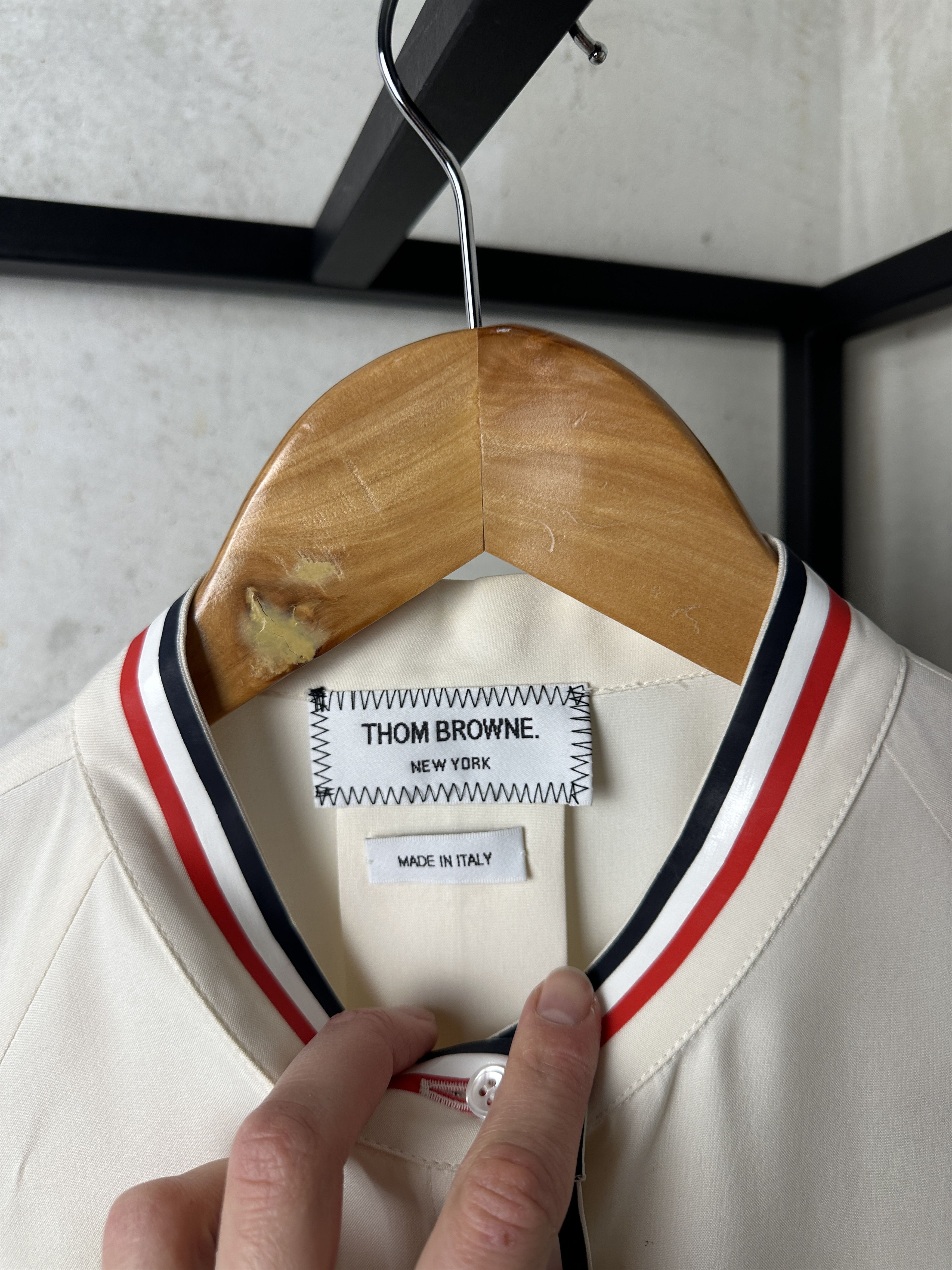 Thom Browne Thom Browne Classic Four-Bar Silk Shirt 3 Size Size S / US 4 / IT 40 - 5 Thumbnail