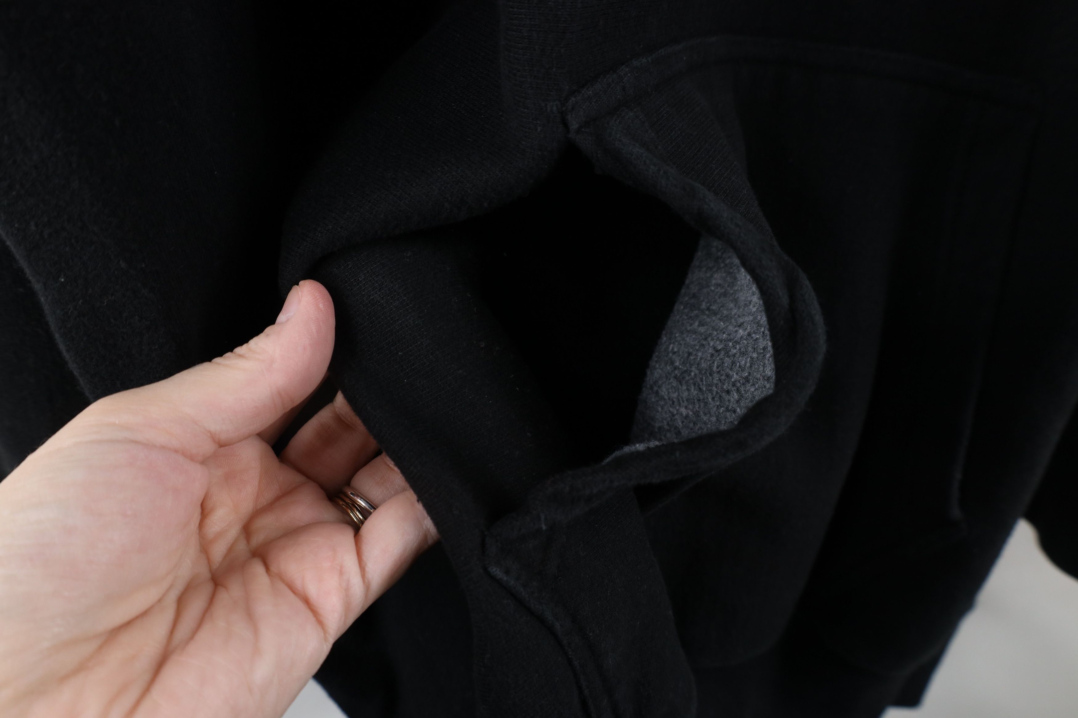 Vintage Vintage 90s Streetwear Out Canada Heavyweight Hoodie Black Size US XL / EU 56 / 4 - 8 Thumbnail