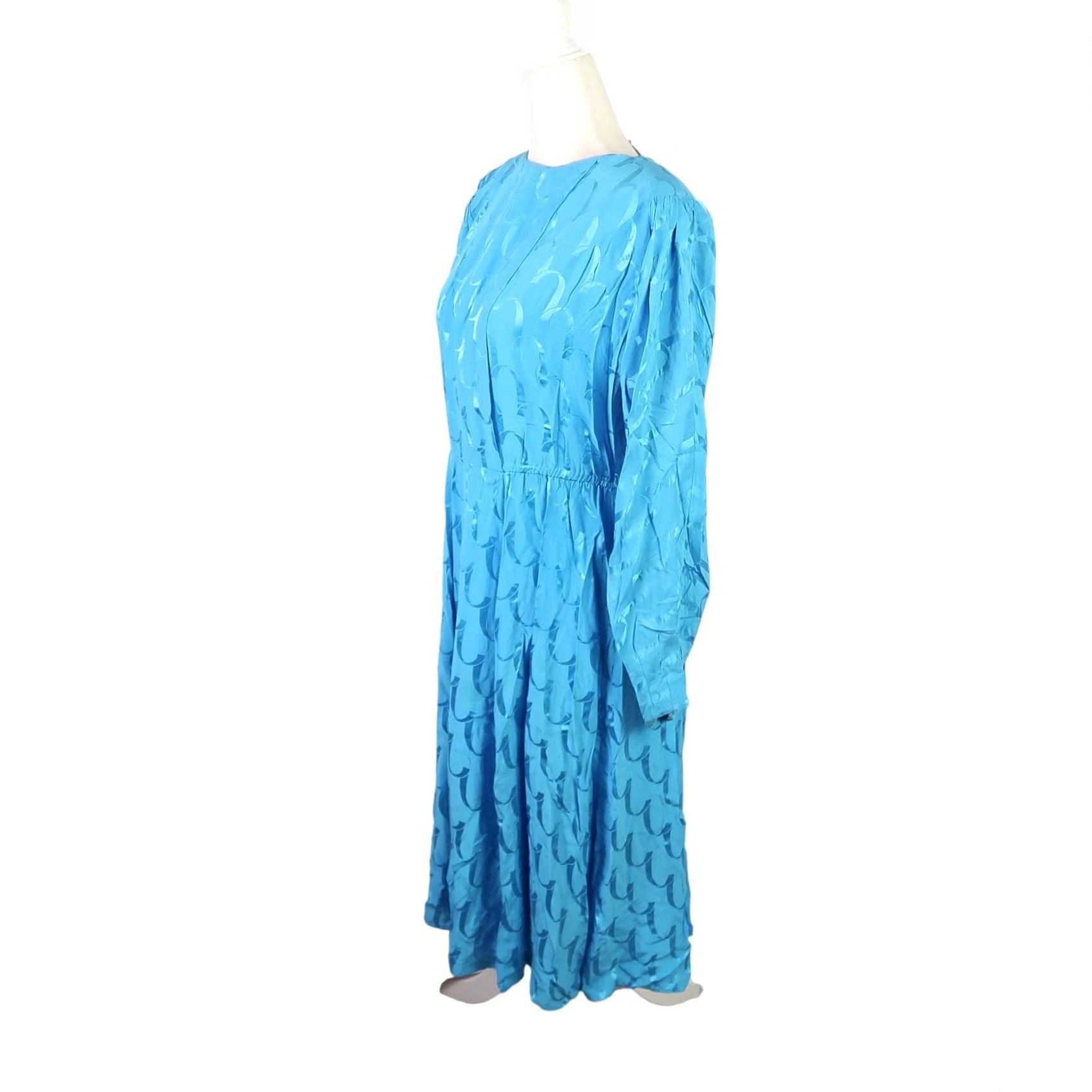 AQUA VINTAGE 80s Aqua Blue Silk Satin Ribbon Print Midi Dress 8P Woman Long Sleeve A-Line Petites 8 Spring 100% Silk Joanie Char Women Size M / US 6-8 / IT 42-44 - 3 Thumbnail