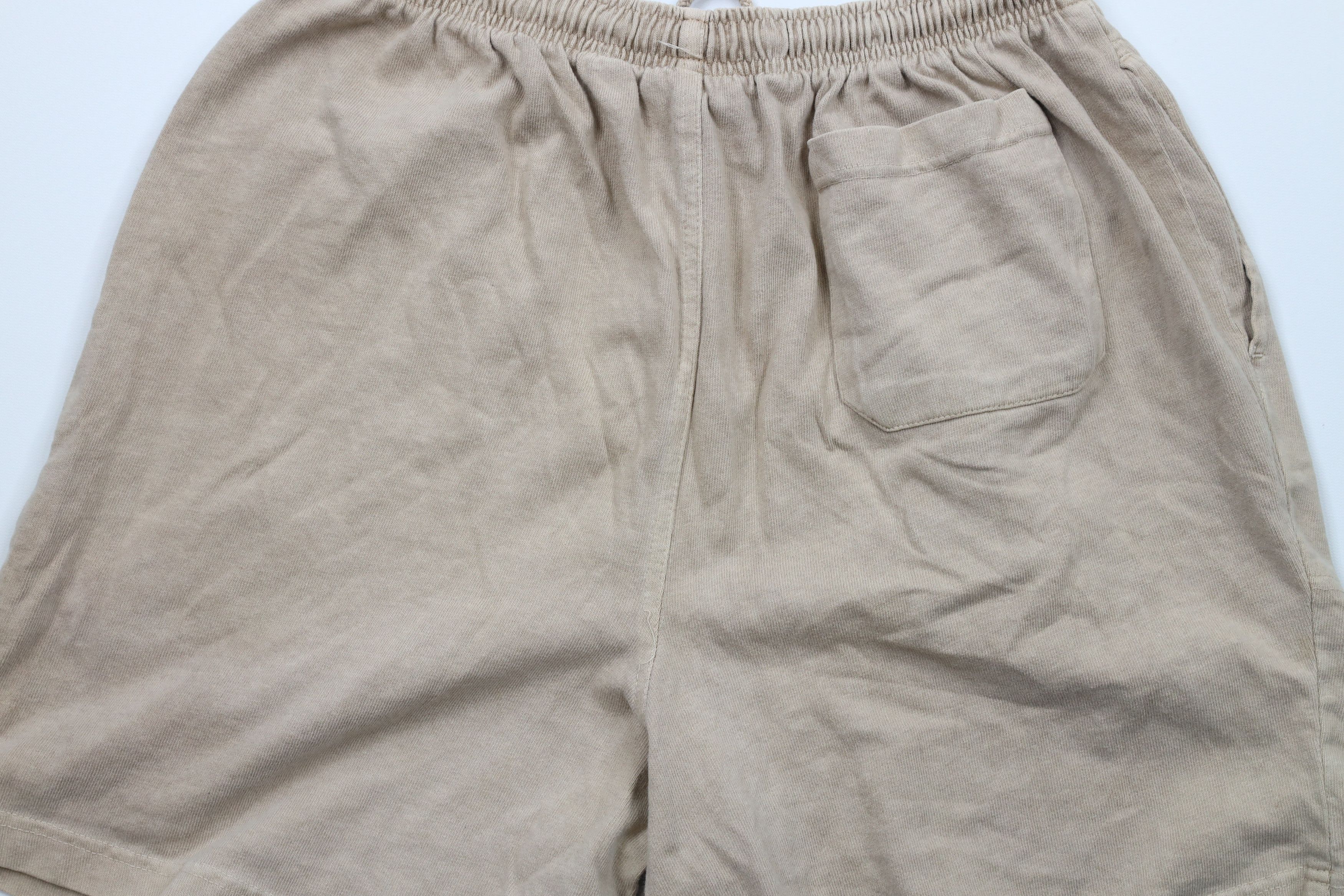 Vintage Vintage 90s Streetwear Pigment Dye Above Knee Shorts Beige Size US 34 / EU 50 - 12 Thumbnail