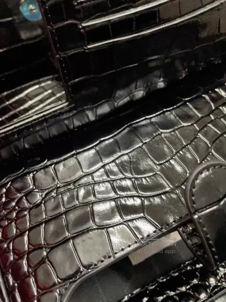 Vivienne Westwood Vivienne Westwood size os Black Crocodile Pattern Hazel Med Size ONE SIZE - 7 Thumbnail
