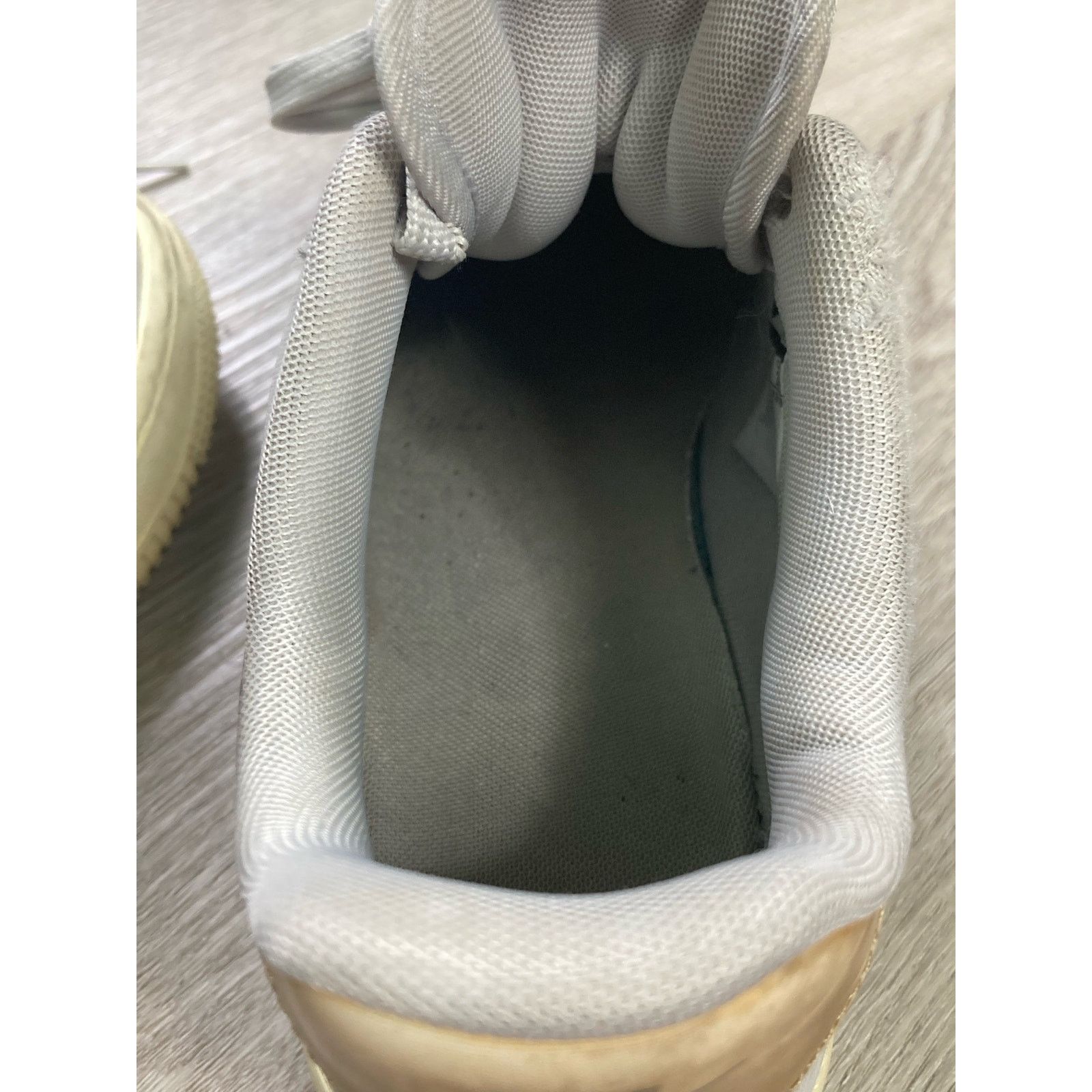 Nike Nike Women's Air Force 1 '07 Low Sneaker 7.5 AR0642-001 Size US 7.5 / IT 37.5 - 7 Thumbnail