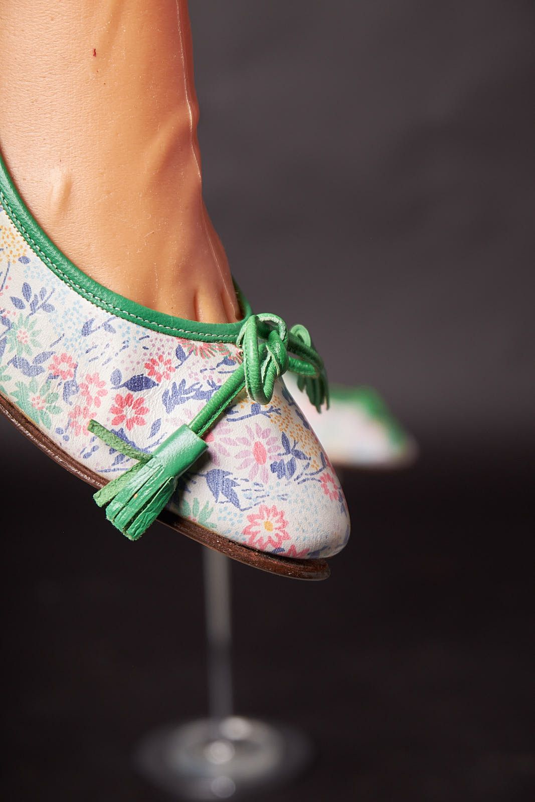 Jack Rogers 1960s Floral Jack Rogers Green Trim Pumps Heels Shoes Size US 5.5 / IT 35.5 - 7 Thumbnail