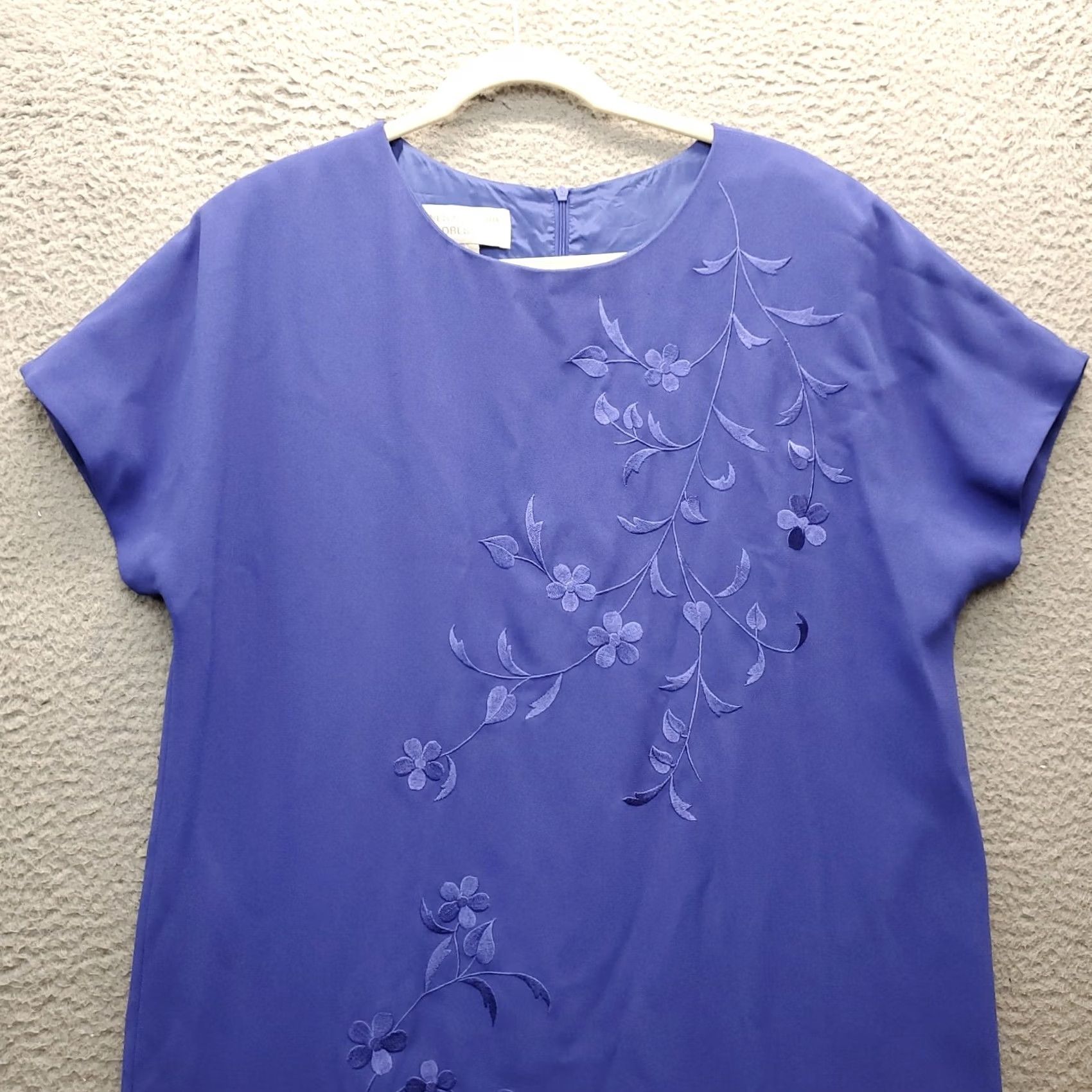 Jones New York Jones New York Womens Size 14 Blue Floral Embroidered Back Zip Sheath Dress Size XL / US 12-14 / IT 48-50 - 4 Thumbnail