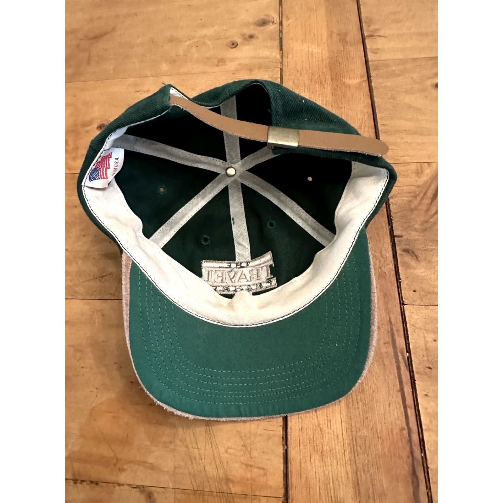 Chanel VINTAGE CapAmerica Travel Channel Logo Green Embroidered Leather Strap Back Hat Men Adjustable Beige Leather Baseball Cap Logo Travel Theme Mens Size ONE SIZE - 5 Thumbnail