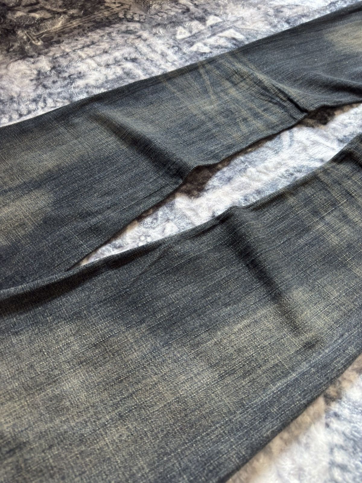 Tornado Mart Cecil McBee Mud Wash Studded Tribal Flare Jeans Size US 27 - 19 Thumbnail