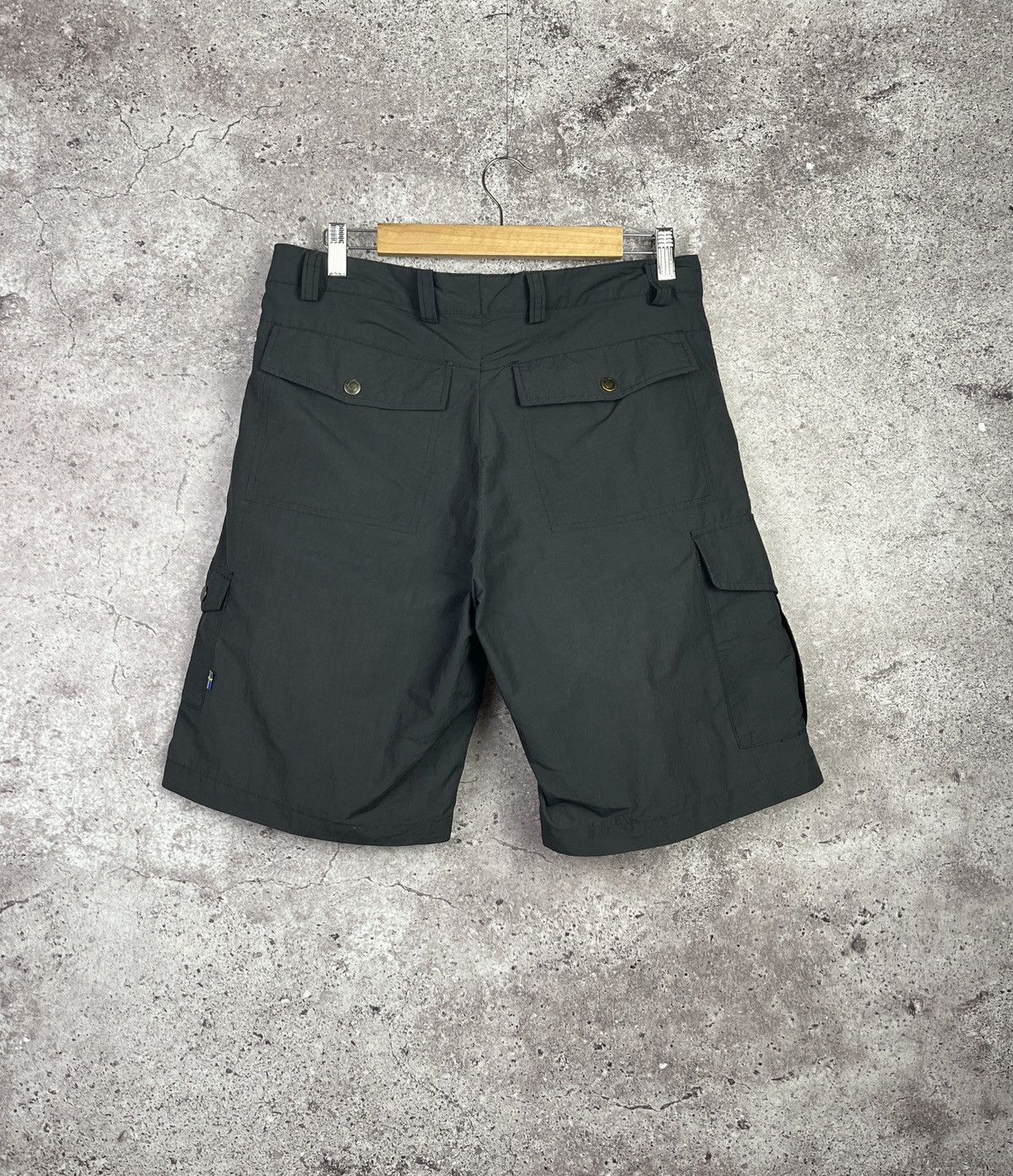 Fjallraven Fjällräven Karl MT Cargo Shorts Dark Grey Hiking Outdoor Size US 30 / EU 46 - 2 Thumbnail