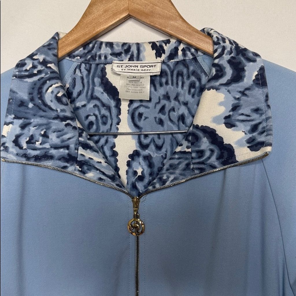 St. John St. John Sport leopard print collar wrist cuffs jacket sz M Size M / US 6-8 / IT 42-44 - 2 Thumbnail
