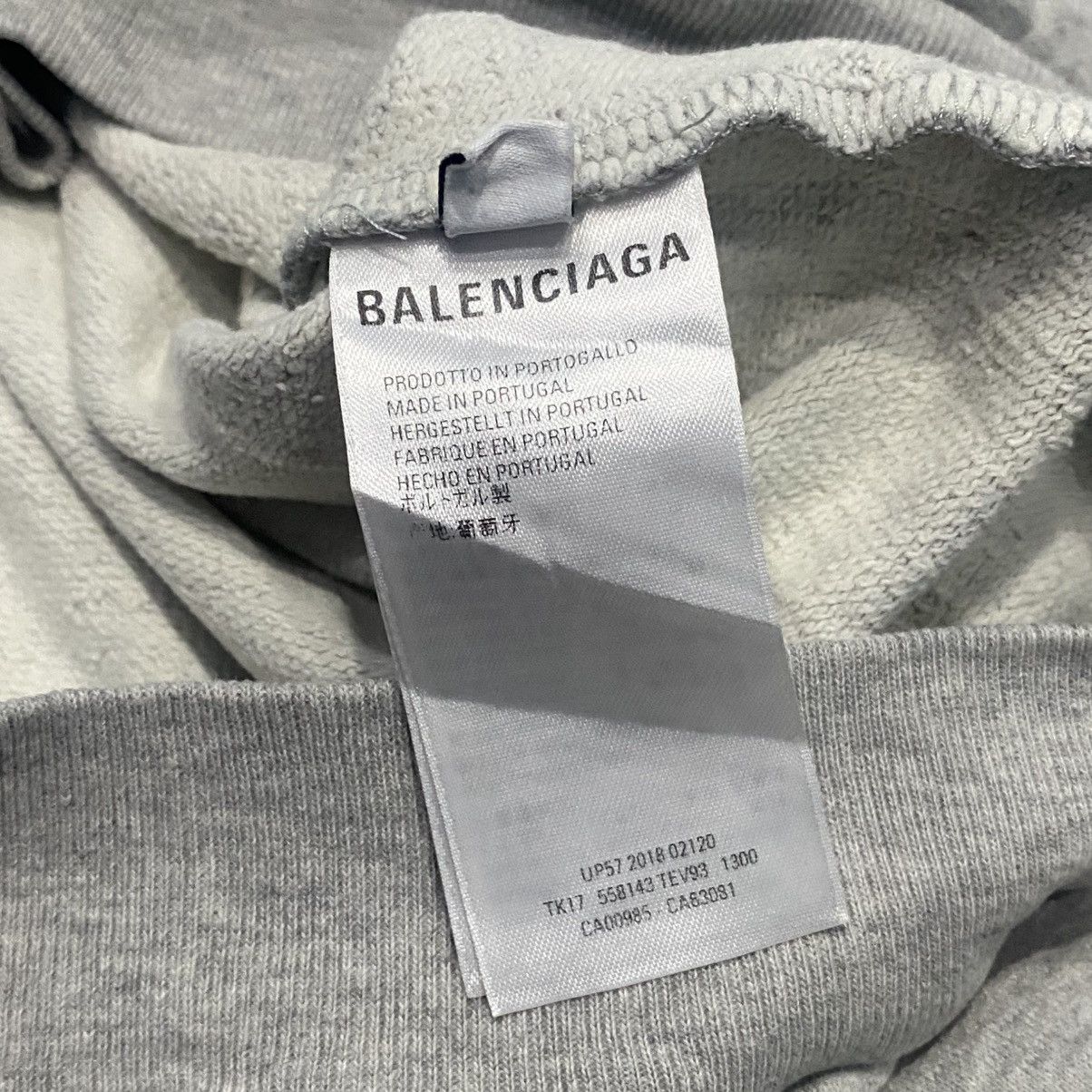 Balenciaga Balenciaga Rainbow Logo Hoodie Size US XXS / EU 40 - 3 Thumbnail