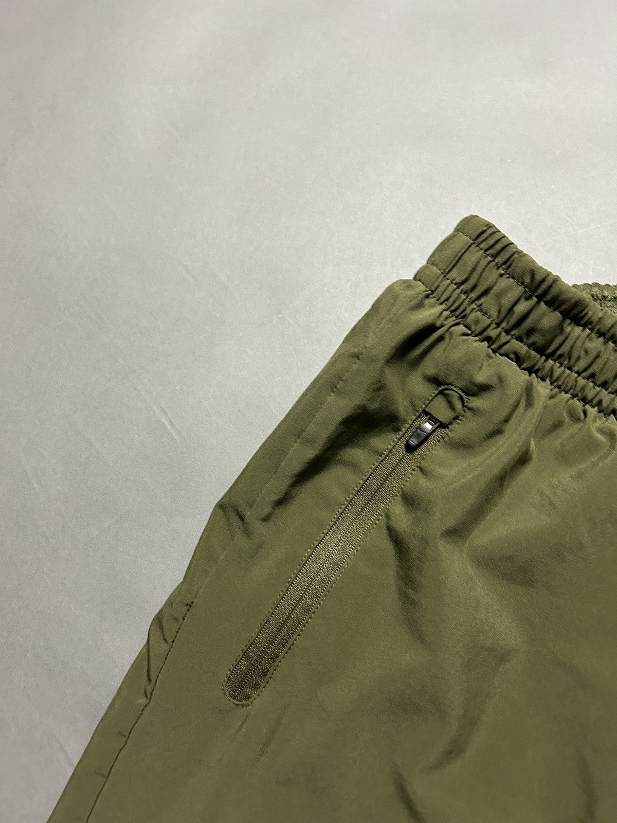 Nike × Vintage Nike vintage khaki track pants drill Y2K Size US 30 / EU 46 - 4 Thumbnail