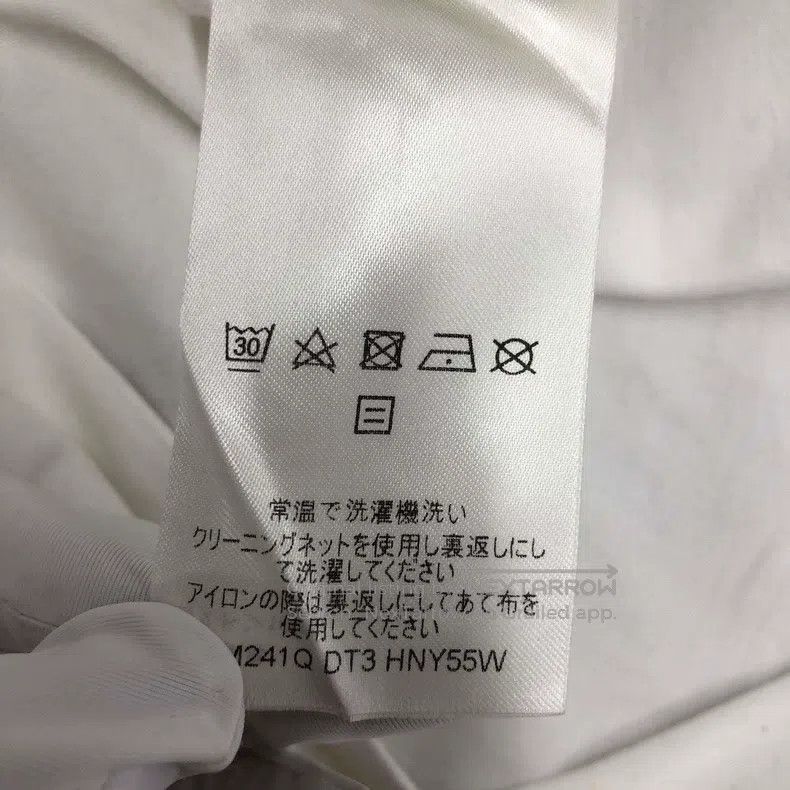 Louis Vuitton Louis Vuitton short sleeves Size US S / EU 44-46 / 1 - 8 Thumbnail