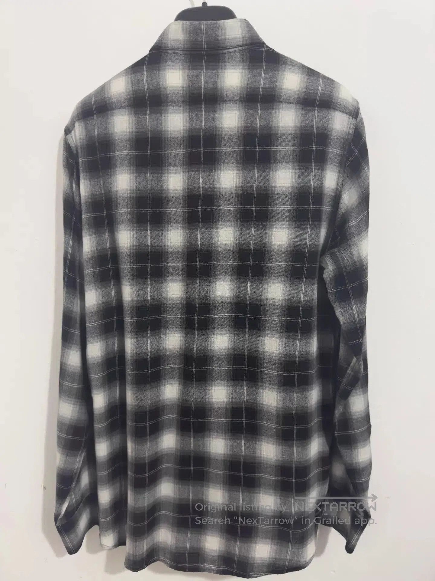 Saint Laurent Paris Black and White Plaid Long-Sleeve Button-Up Shirt. Size US M / EU 48-50 / 2 - 2 Thumbnail