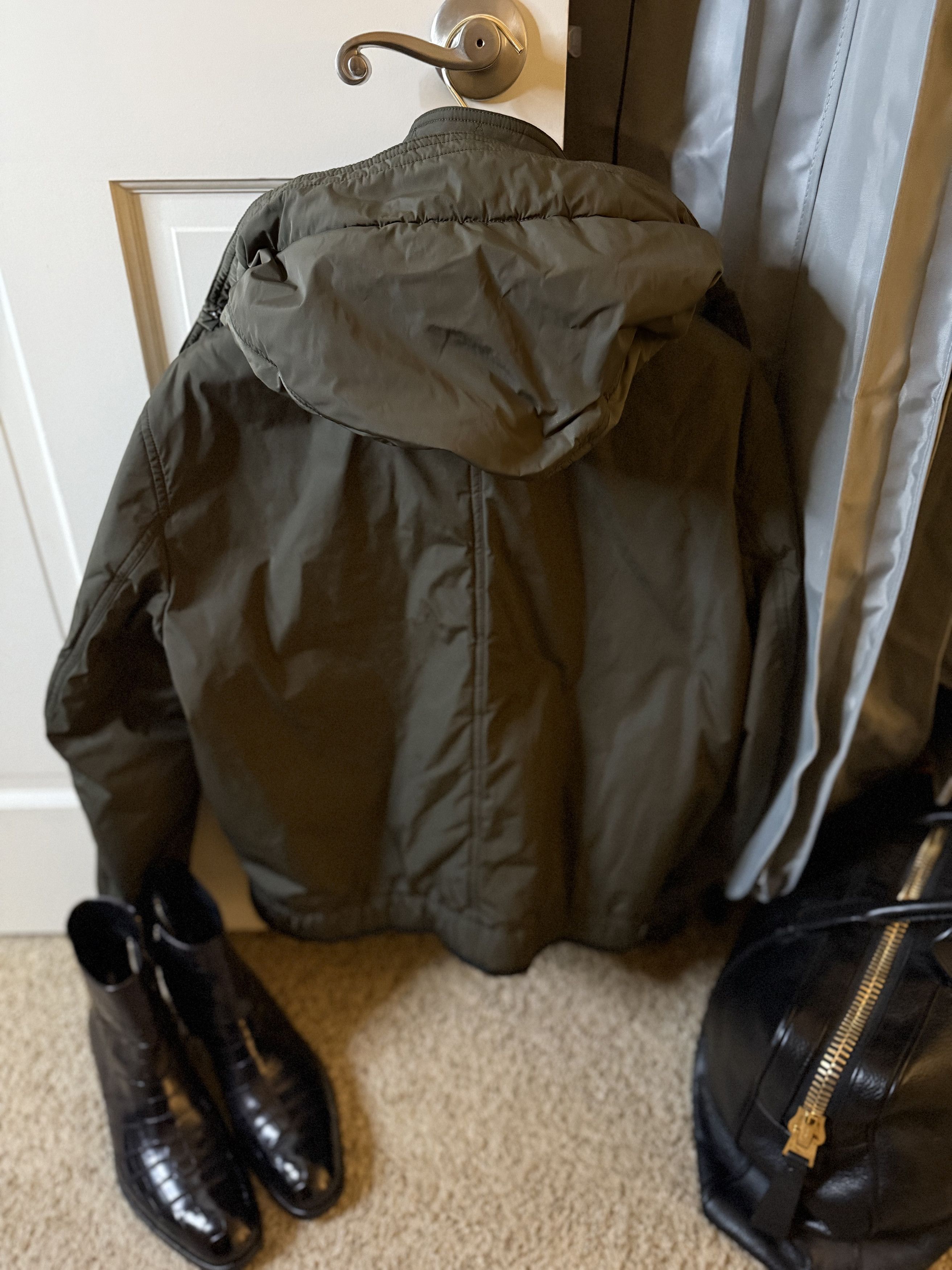 Tom Ford Fits 52, Best Dressed $4,300 w/tax Ovatta Leather Accents Size US XL / EU 56 / 4 - 18 Thumbnail