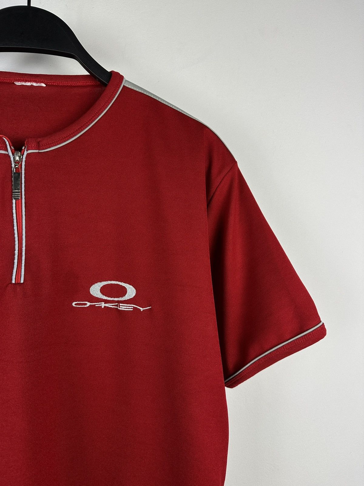 Oakley × Vintage Vintage Oakley Logo T-shirt Size US S / EU 44-46 / 1 - 3 Thumbnail