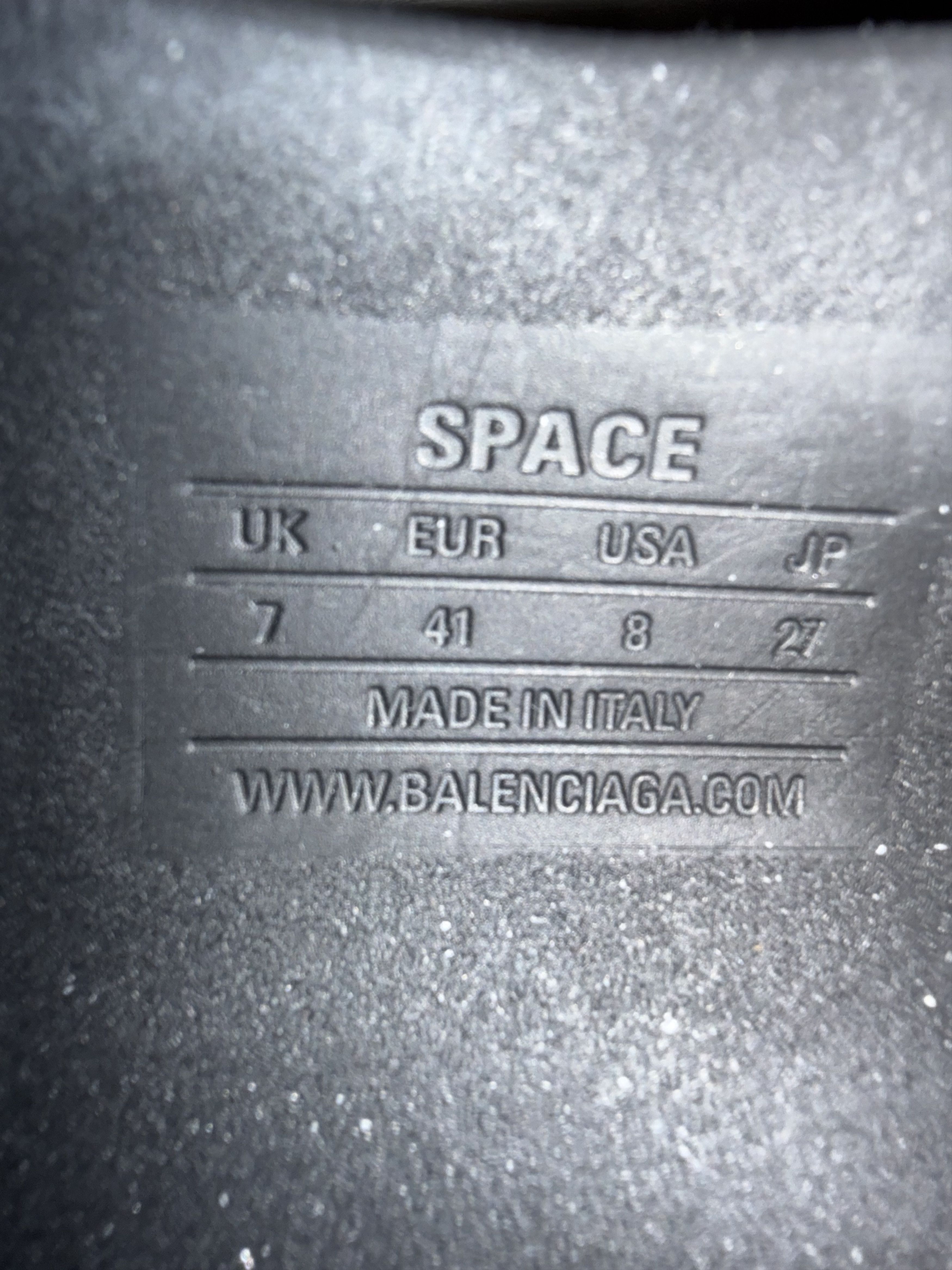 Balenciaga BALENCIAGA Space Shoe Size US 8 / EU 41 - 15 Thumbnail