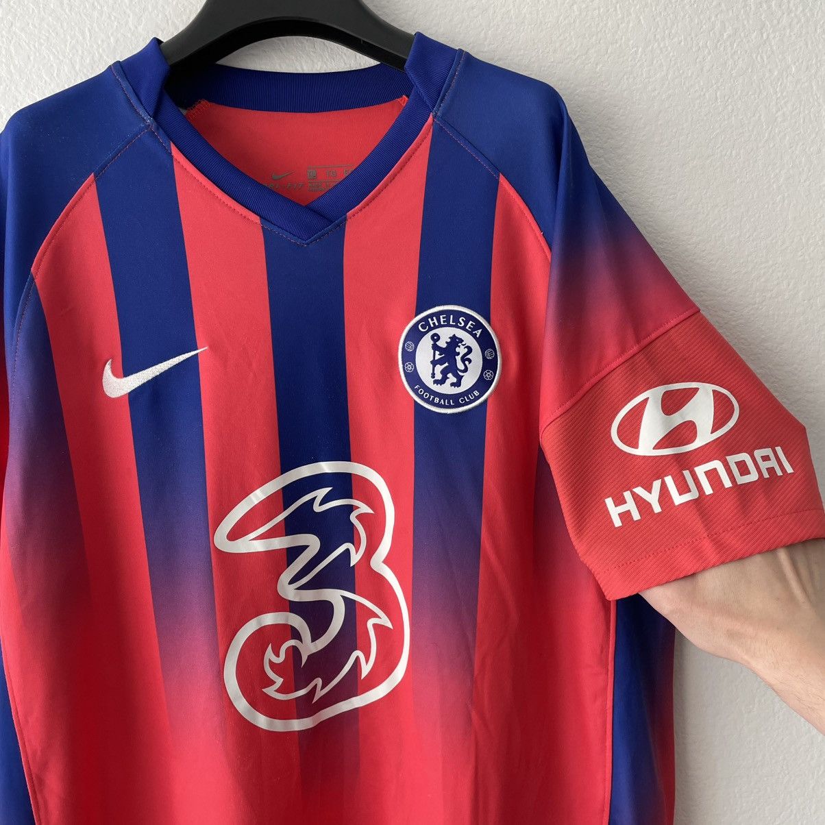 Chelsea Soccer Nike Chelsea FC 2020/2021 Third Soccer Jersey Size US XL / EU 56 / 4 - 4 Thumbnail