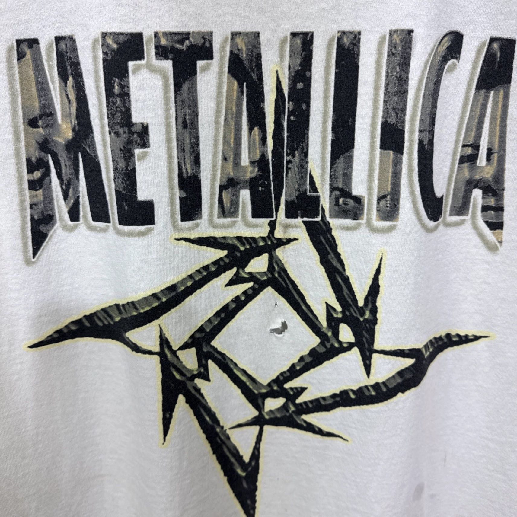 Tultex VINTAGE Metallica T-Shirt 1996 Load Concert Short Sleeve White Large 90s Band Logo Mens Size US L / EU 52-54 / 3 - 7 Thumbnail
