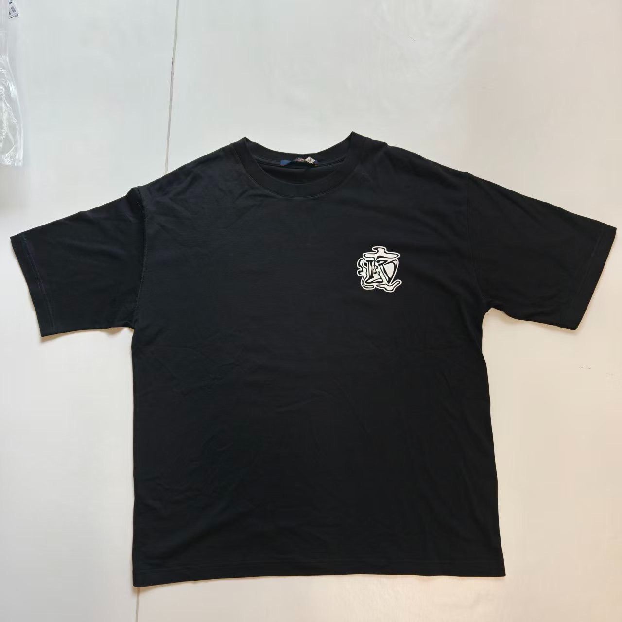 Louis Vuitton Louis Vuitton Smoke Print Short Sleeve XXL Size US XXL / EU 58 / 5 - 1 Thumbnail