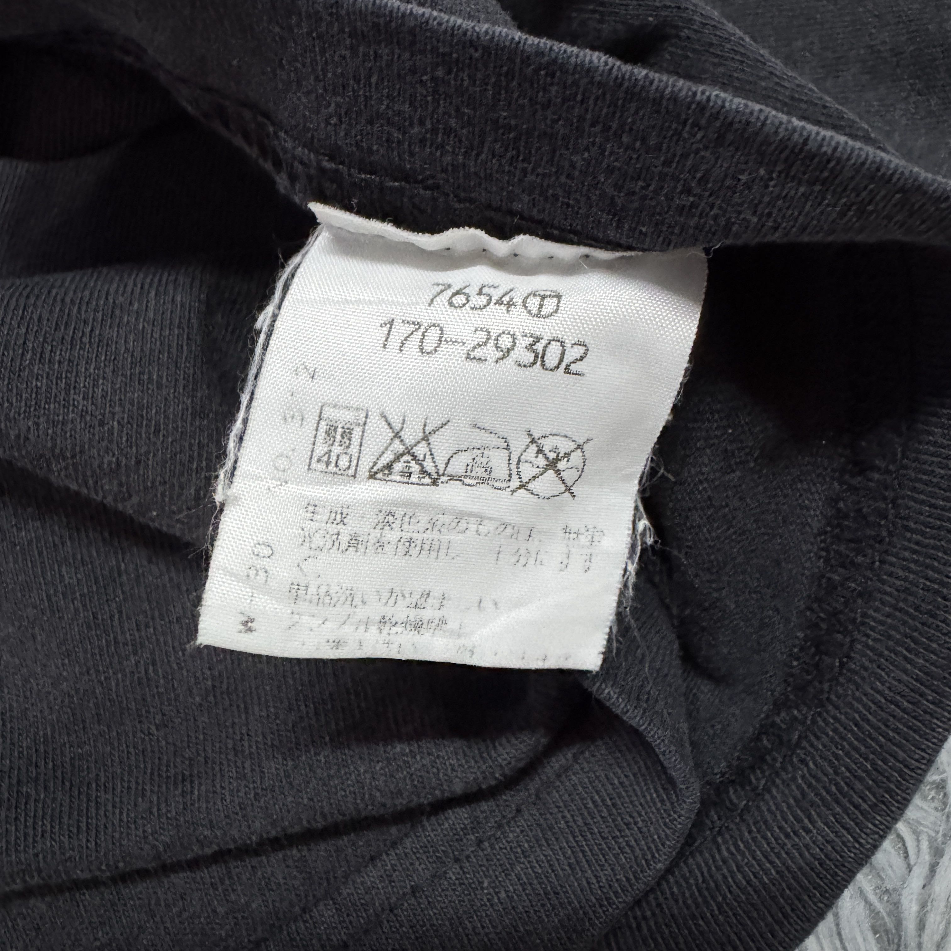 Takeo Kikuchi Vintage Sunfaded Takeo Kikuchi Center Chest Logo Tshirt Size US M / EU 48-50 / 2 - 6 Thumbnail