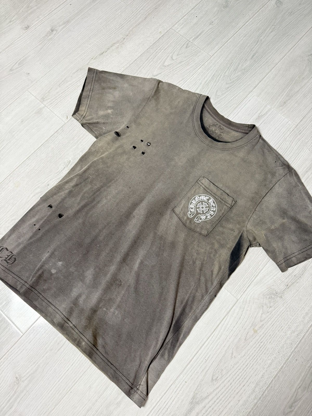 Chrome Hearts Chrome Hearts Sun Faded Los Angeles Horseshoe T-Shirt Size US M / EU 48-50 / 2 - 6 Thumbnail