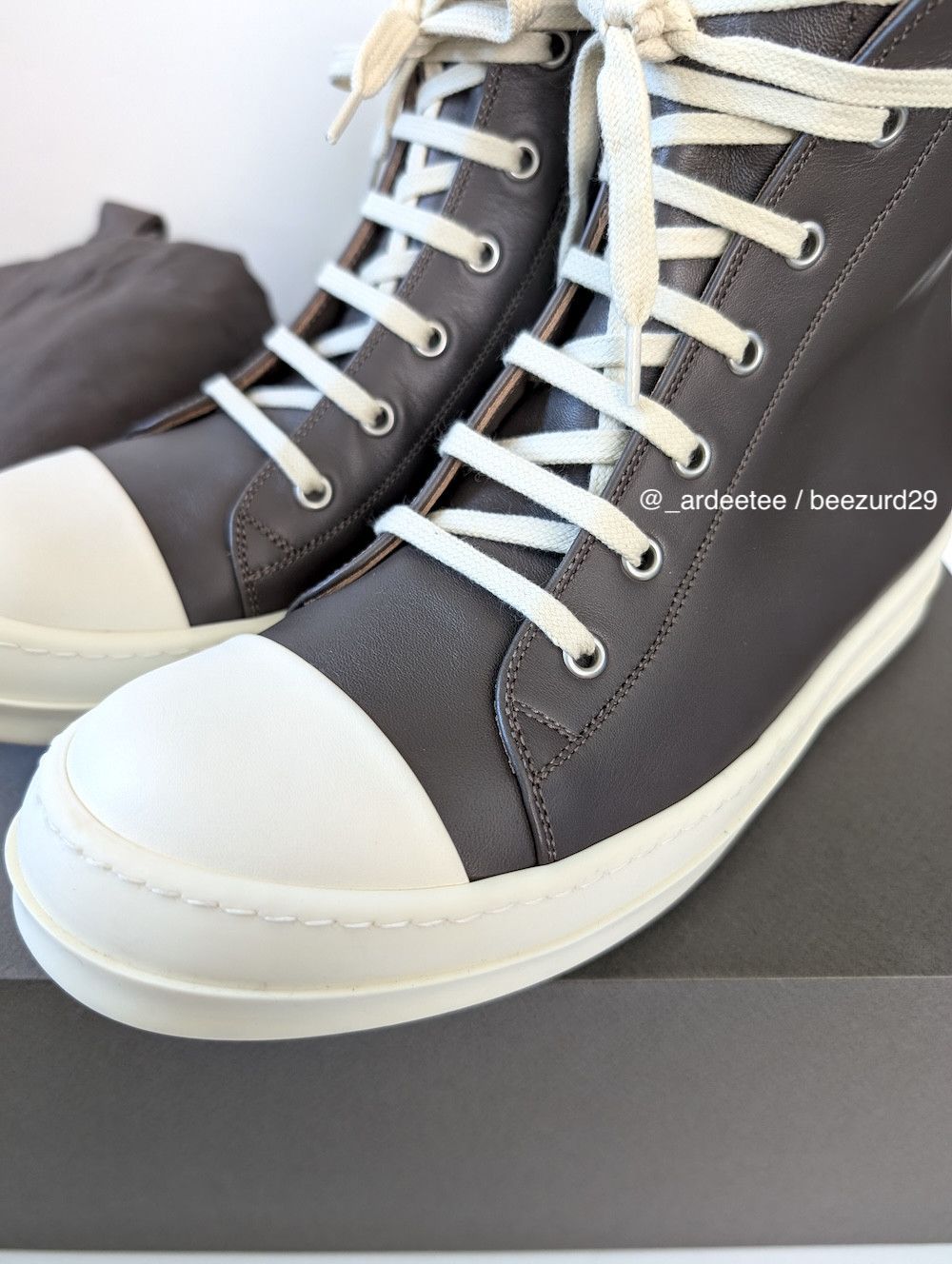 Rick Owens 💥1/1 SAMPLE DUST LEATHER RAMONES HIGH Size US 8 / EU 41 - 2 Thumbnail