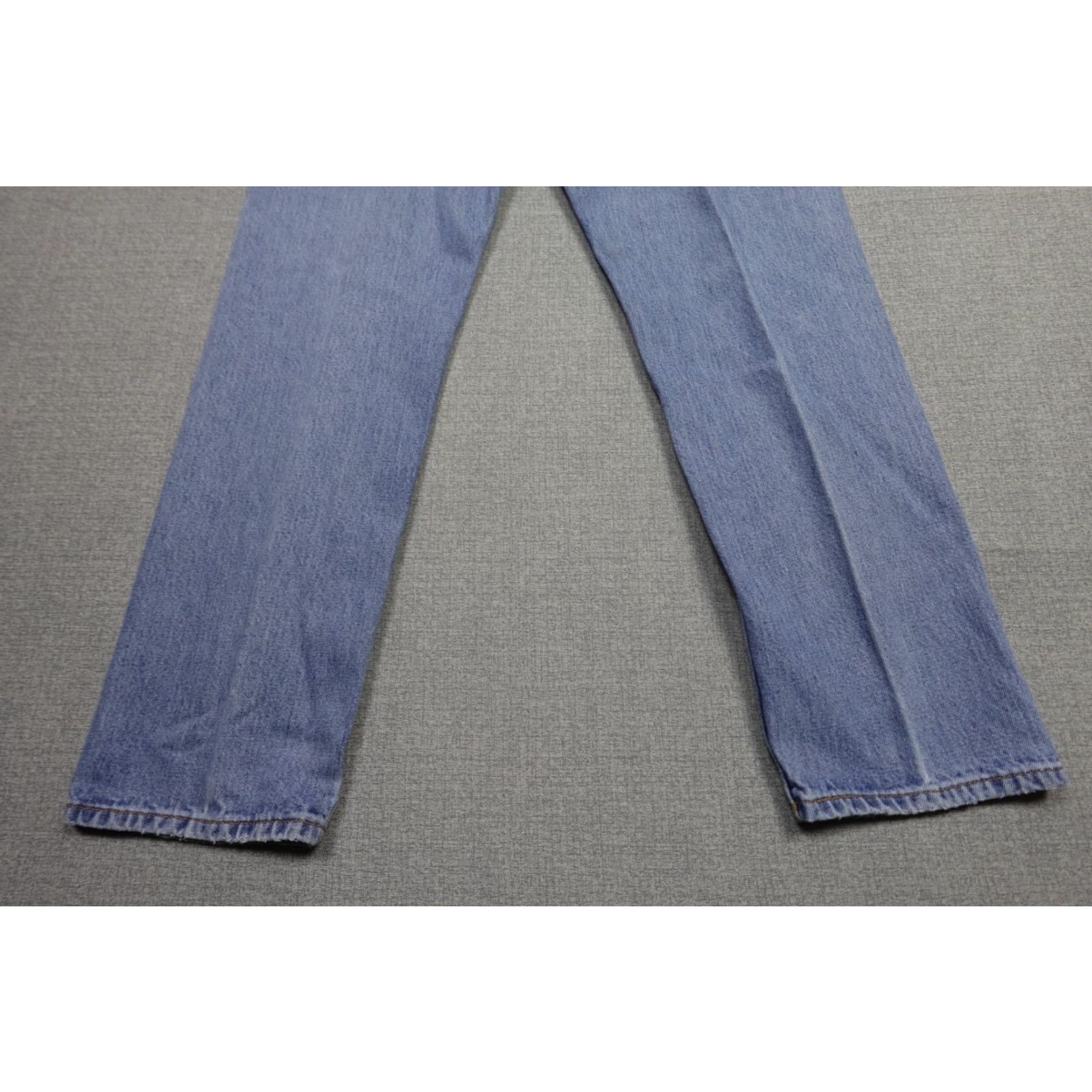 Levi's Levi's 505 Jeans Mens 36x30 Blue Regular Fit Straight Leg Light Wash 100% Cotton Size US 36 / EU 52 - 6 Thumbnail