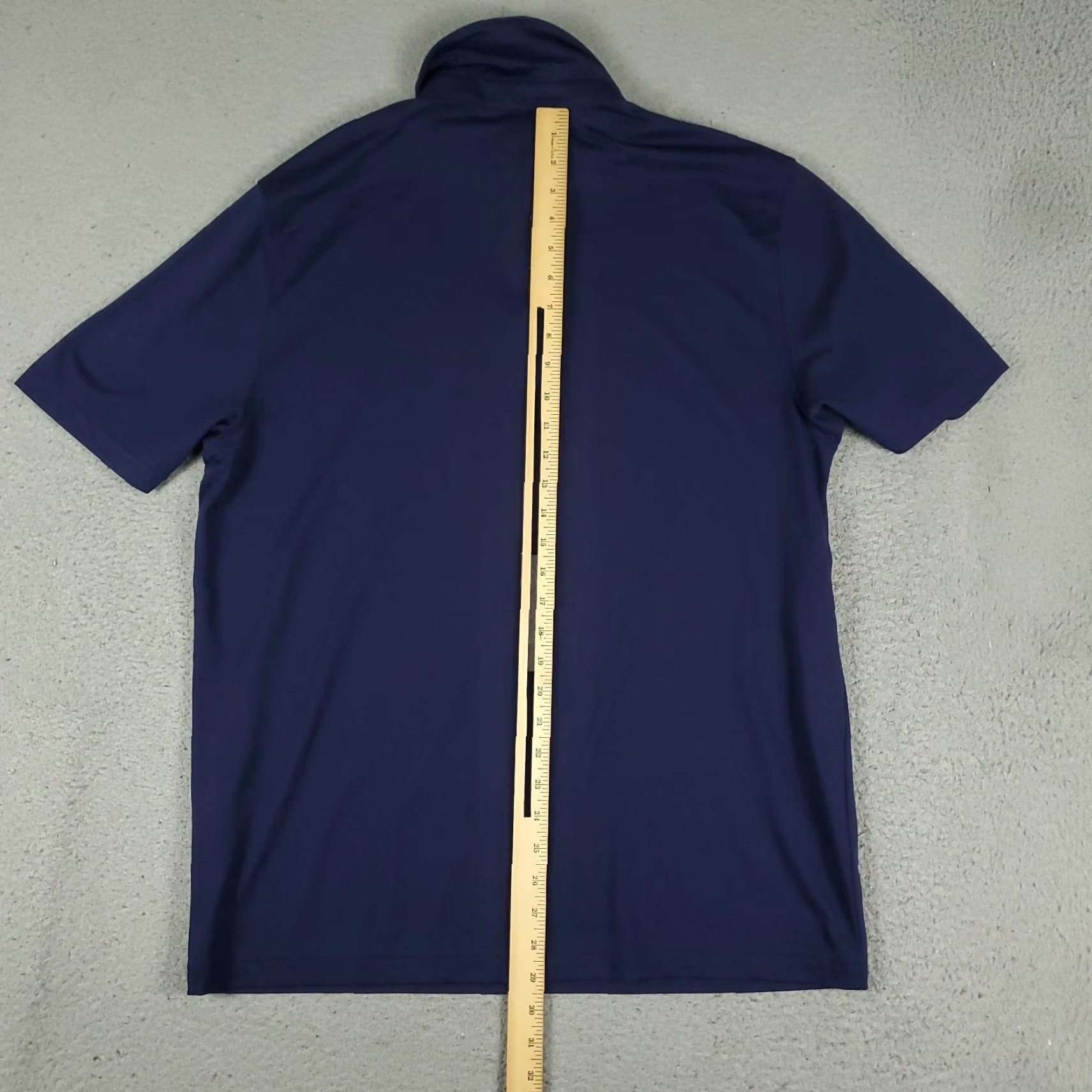 Under Armour Under Armour Polo Shirt Mens Size Large Navy Blue Golf Casual Short Sleeve Size US L / EU 52-54 / 3 - 3 Thumbnail