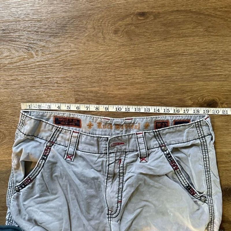 Rock Revival Y2K Rock Revival Grey Cargo Shorts Size US 36 / EU 52 - 2 Thumbnail