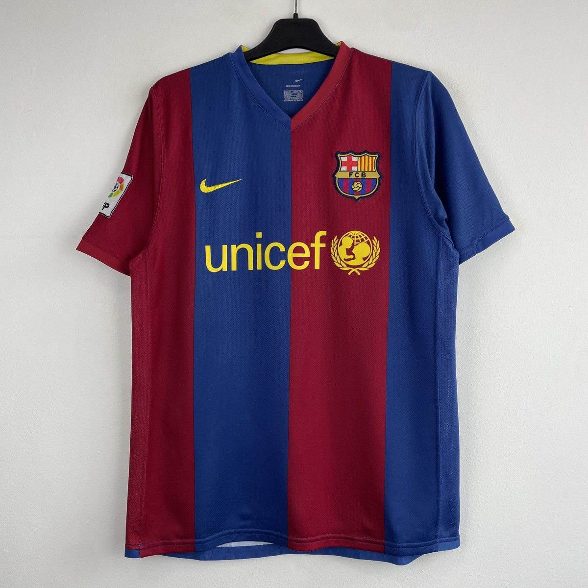 Nike Vintage Barcelona Home Jersey Nike Men Shirt 2006/2007 Size US M / EU 48-50 / 2 - 1 Thumbnail